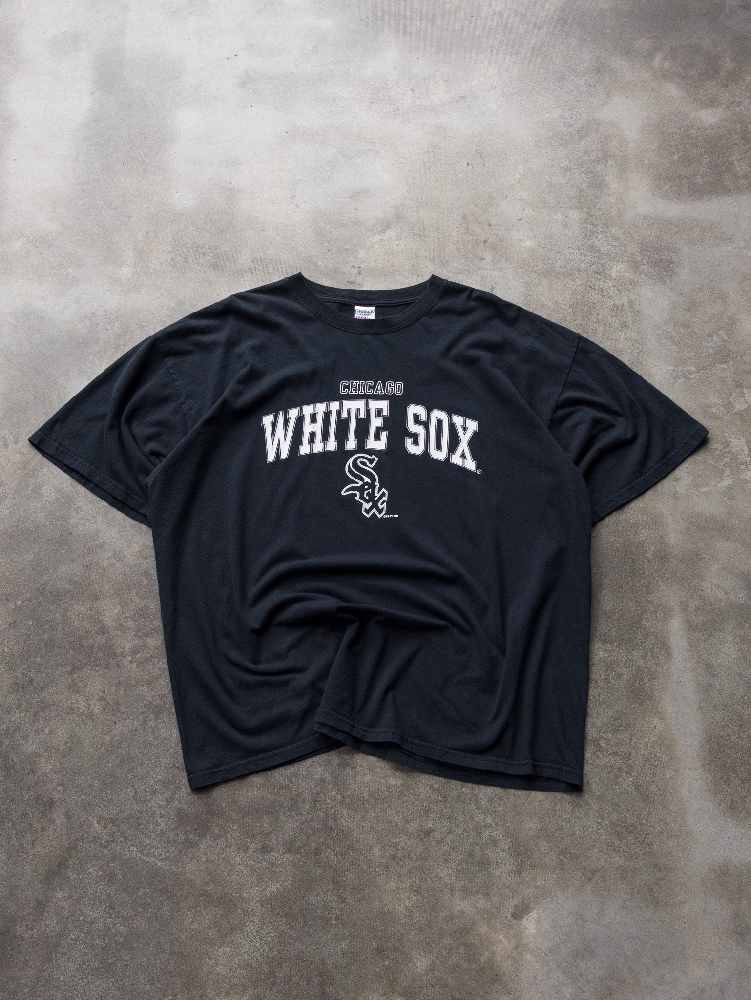 Vintage 2001 Black Chicago White Sox Tee (2XL)
