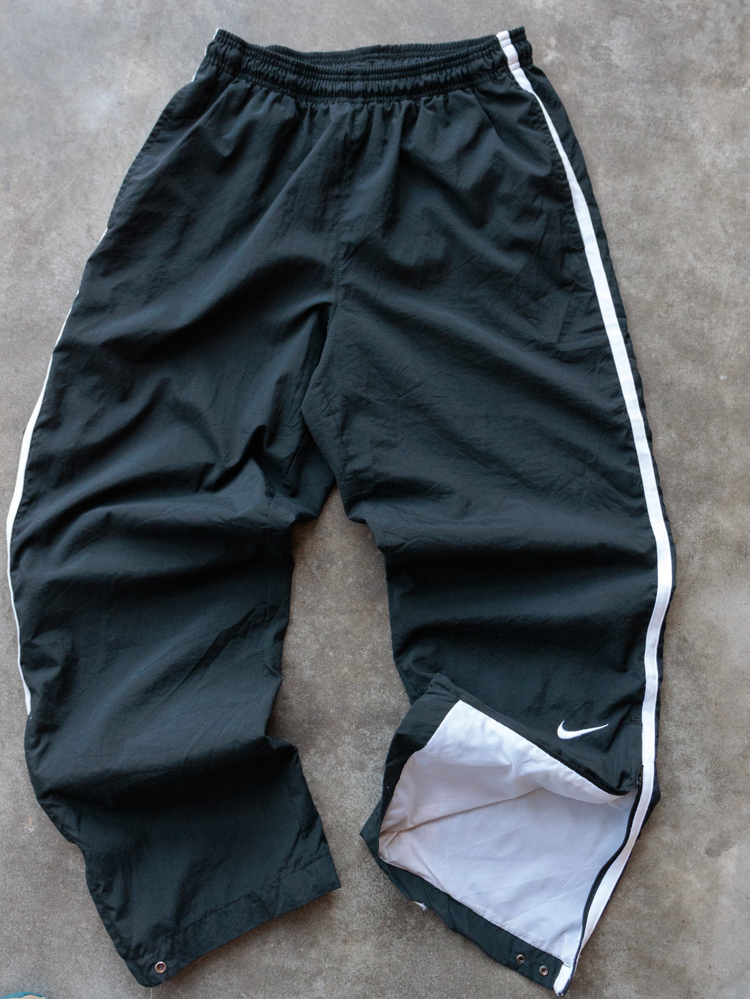 Vintage 00s Black Nike Track Pants (S)