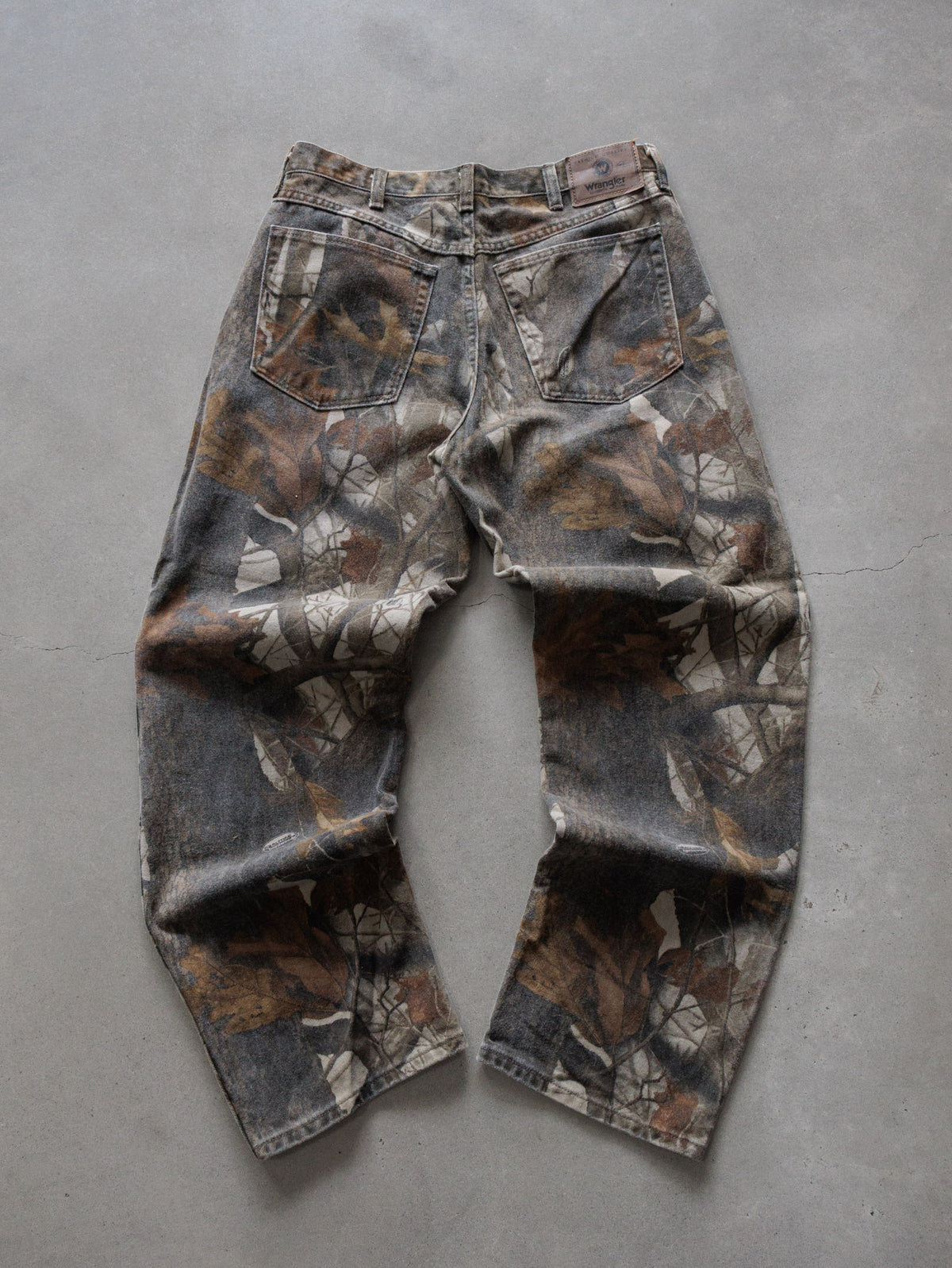 Vintage 90s Grey Camo Wrangler Pants (W32)
