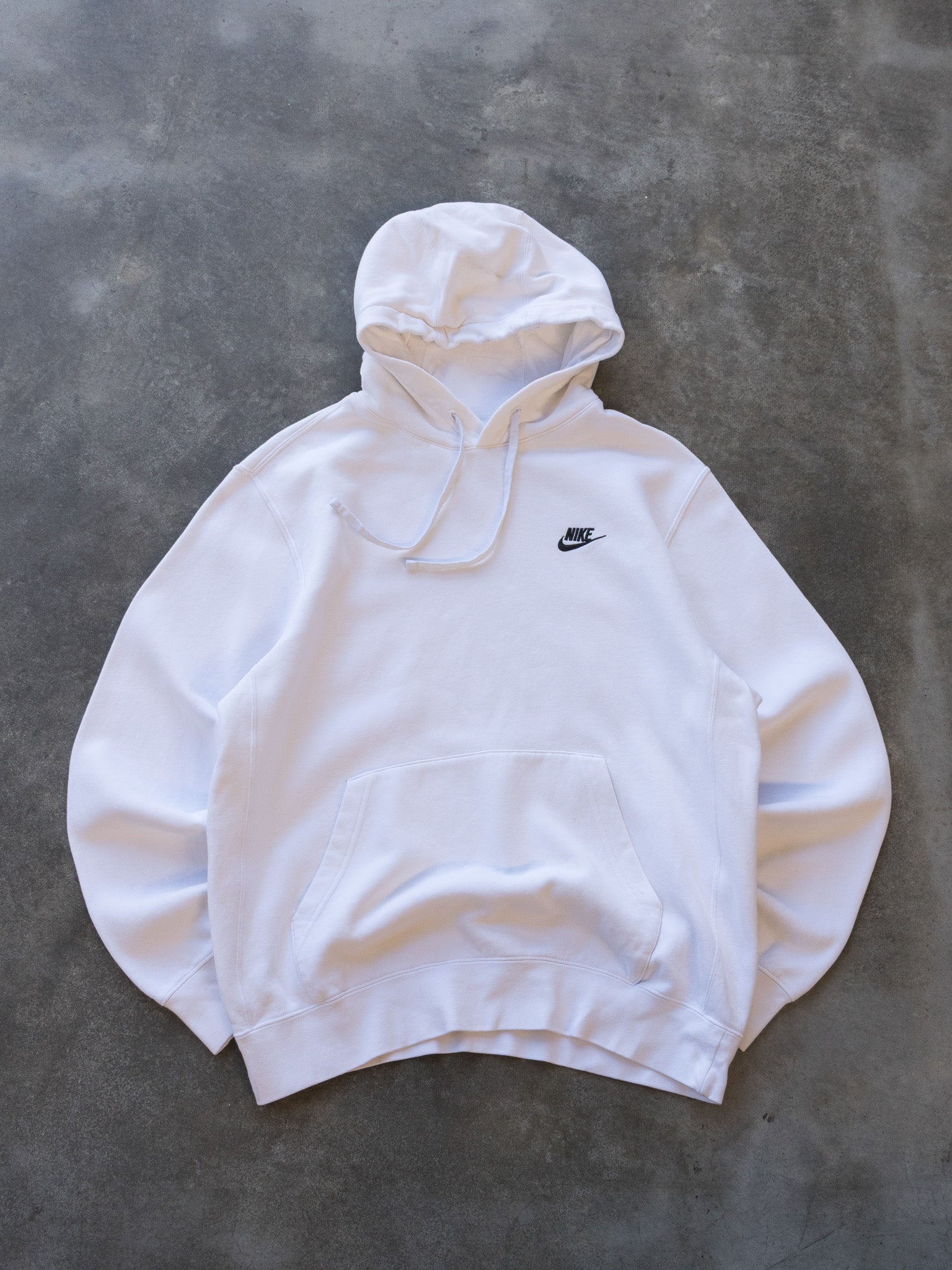 Vintage White Nike Swoosh Hoodie (L)