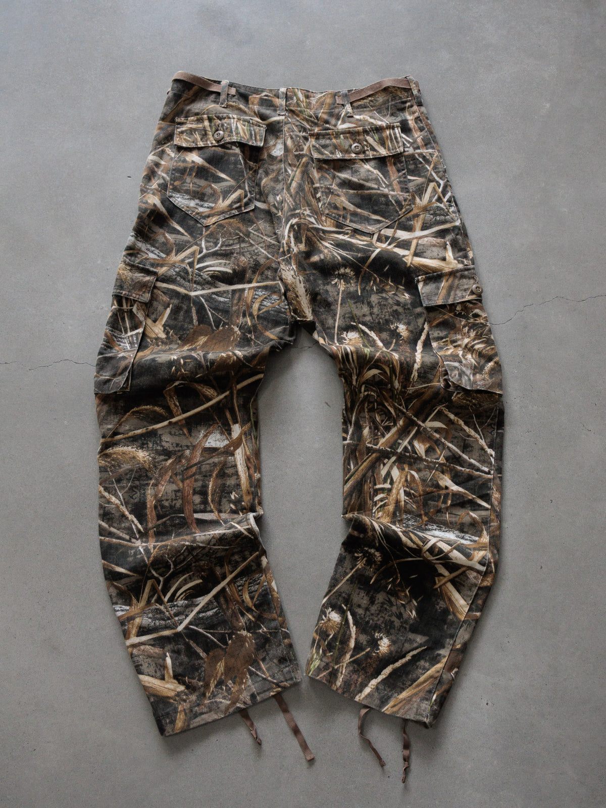 Vintage 00s Brown Camo Cabela's Cargo Pants (W34)