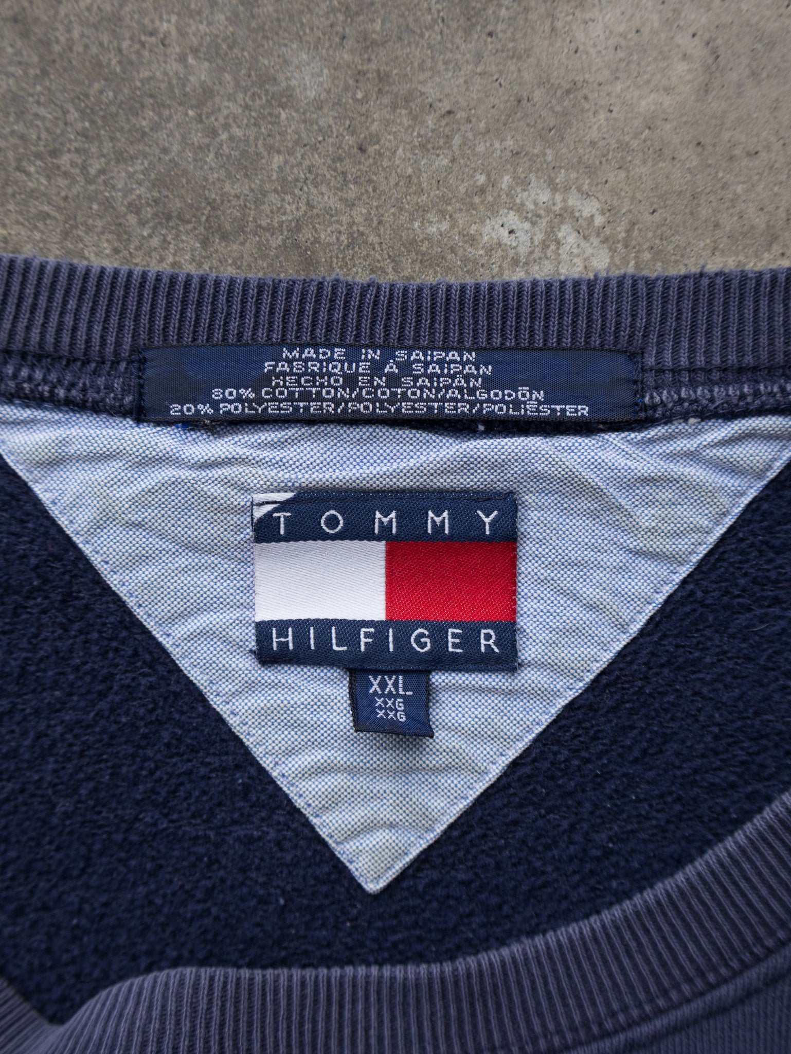Vintage Navy Tommy Hilfiger Sweatshirt (2XL)
