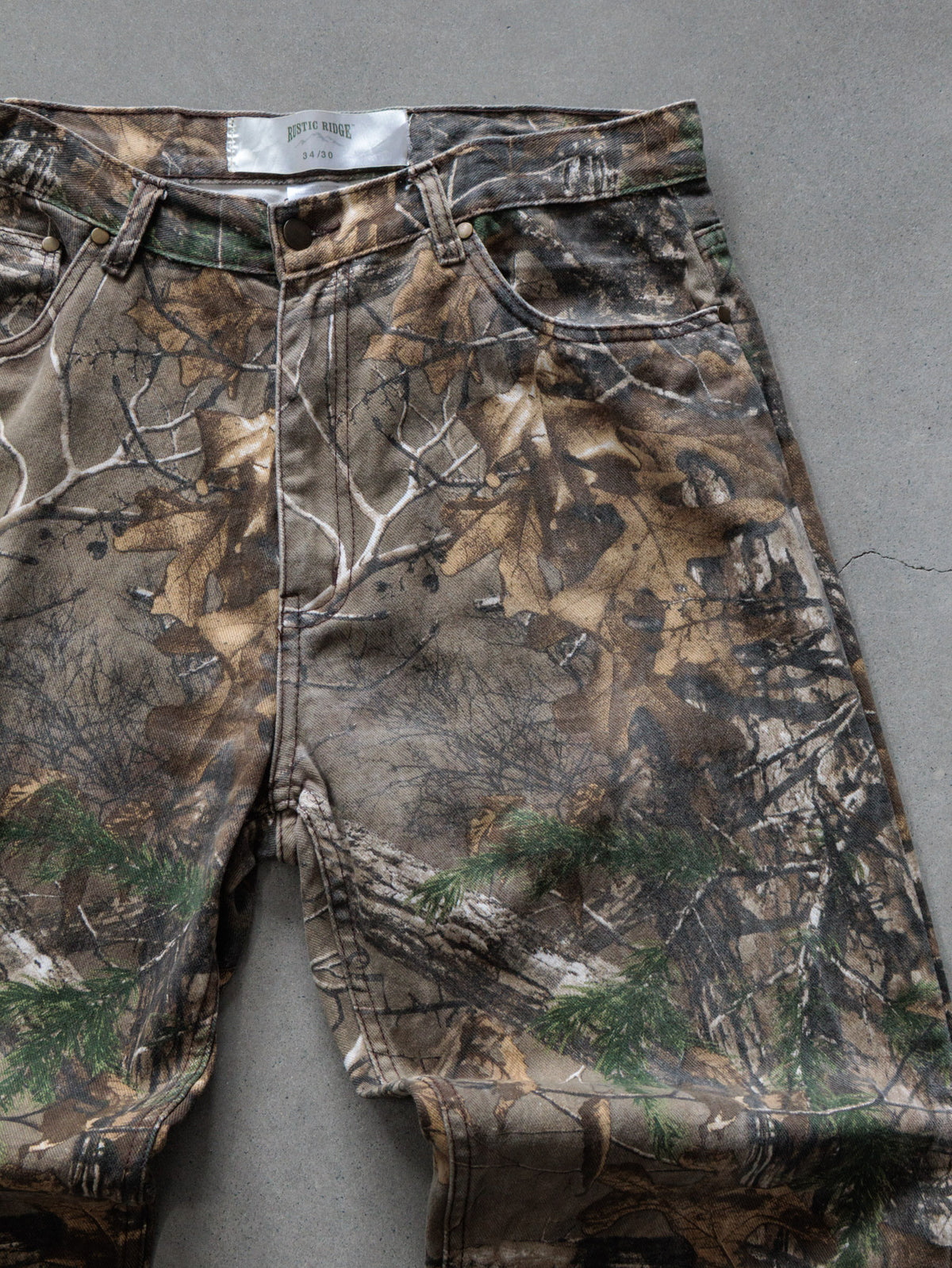 Vintage Brown Realtree Camo Pants (W34)