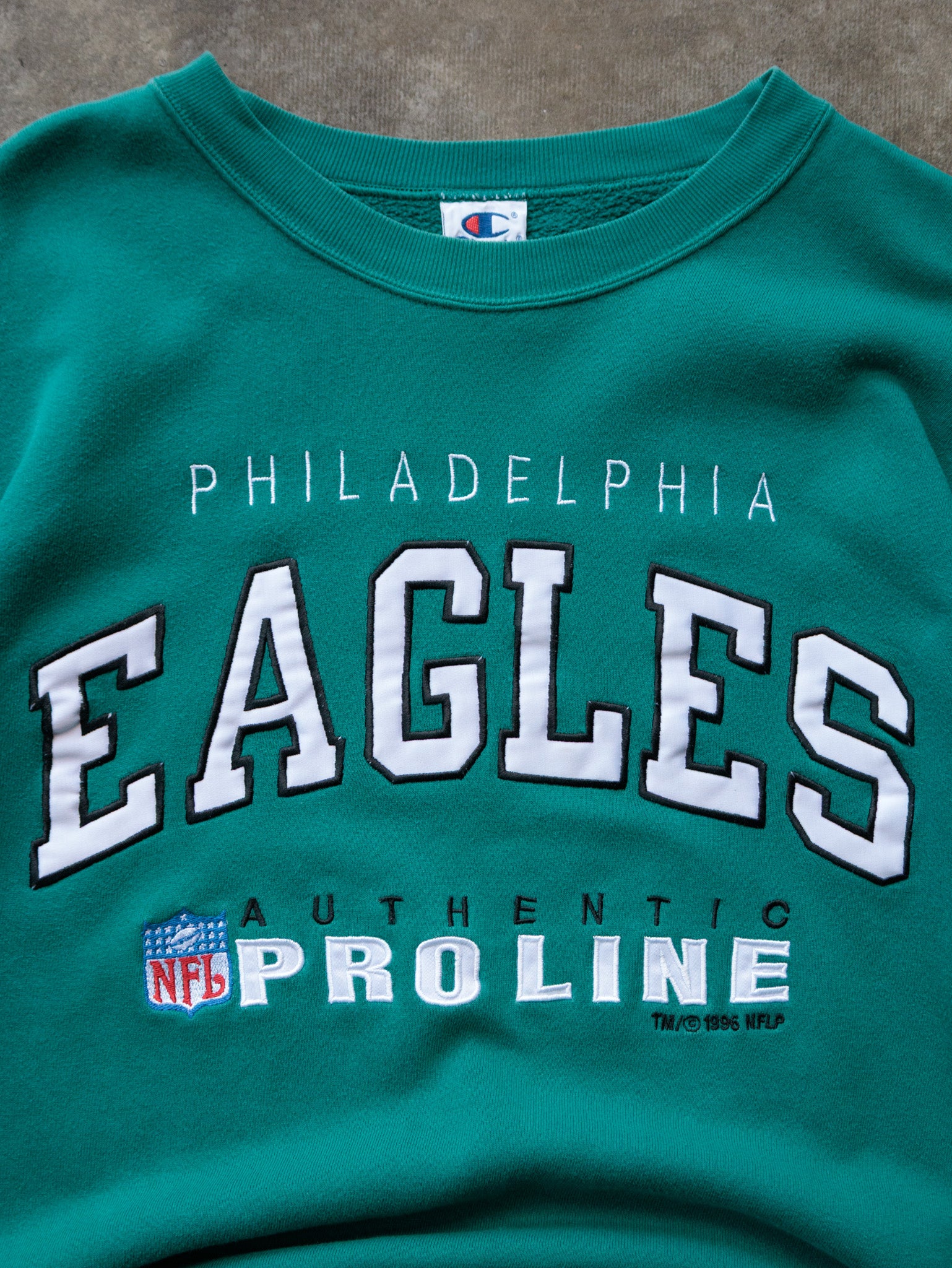 Vintage 90s Green Philadelphia Eagles Champion Sweatshirt (L)