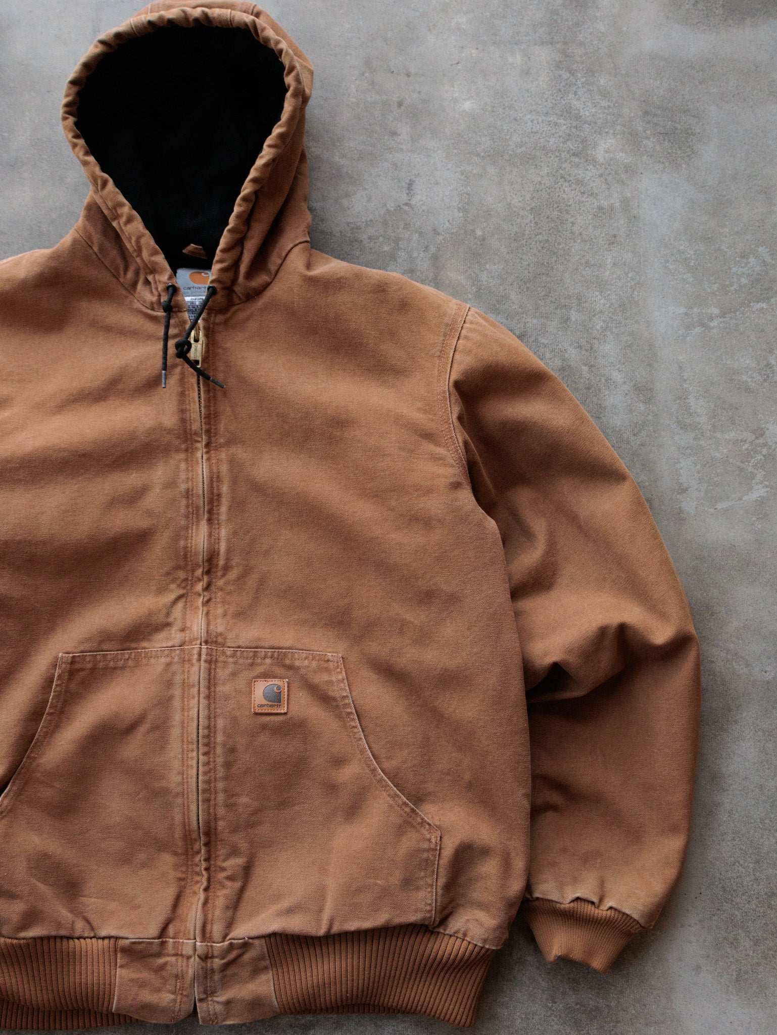 Vintage 2005 Carhartt J130 BRN 'Brown' Active Jacket (L)
