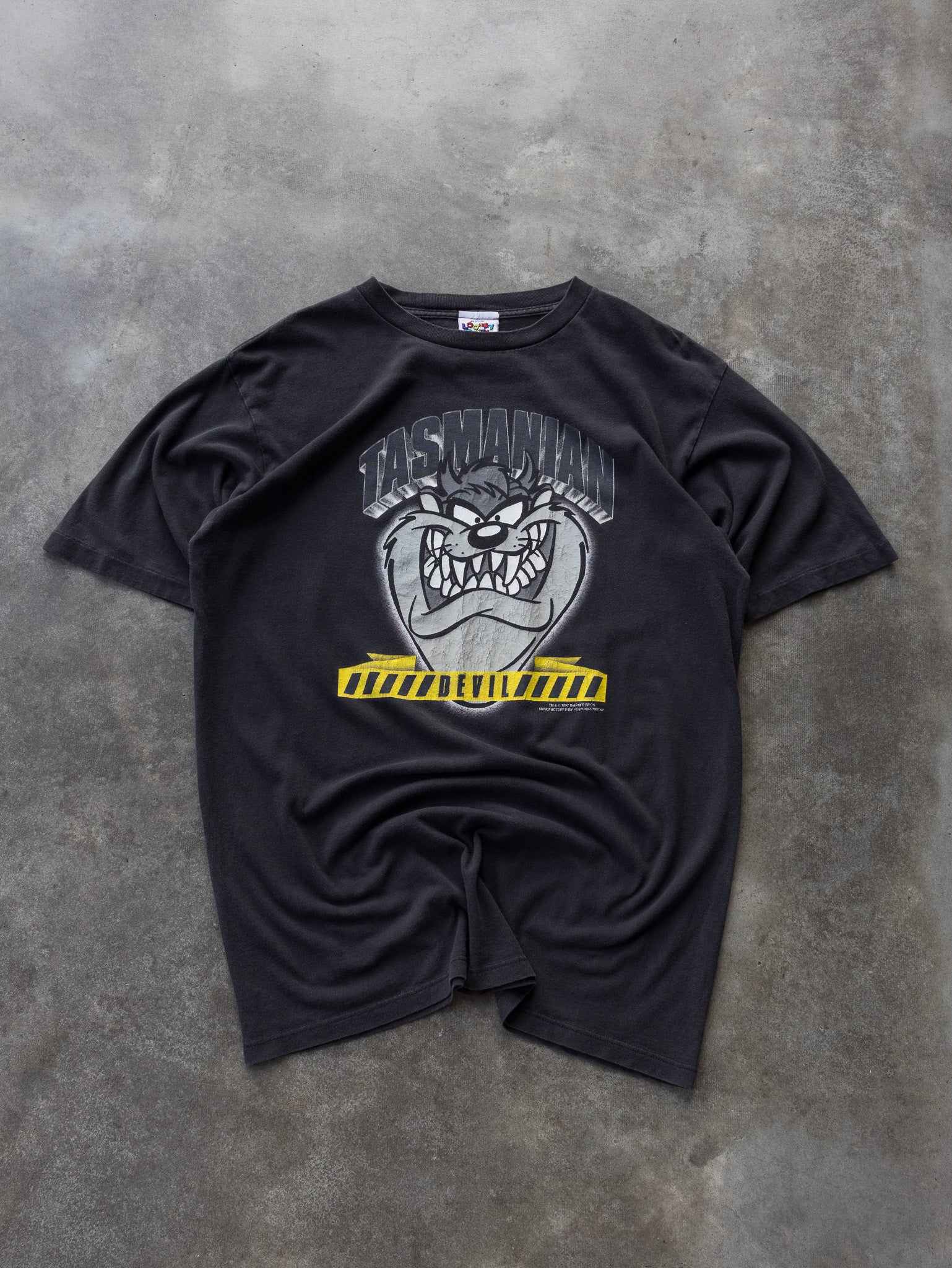 Vintage 1997 Black Looney Tunes Tasmanian Devil Tee (L)