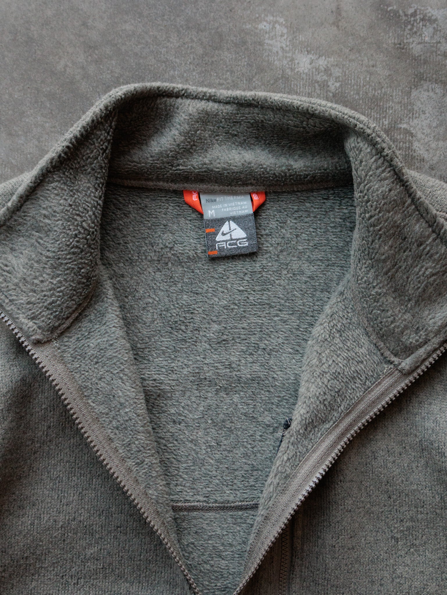 Vintage 00s Sage Green Nike ACG Fleece Jacket (M)