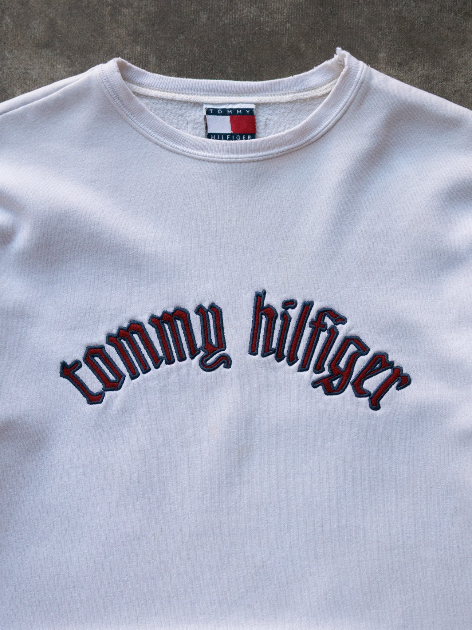 Vintage 90s White Tommy Hilfiger Sweatshirt (S)