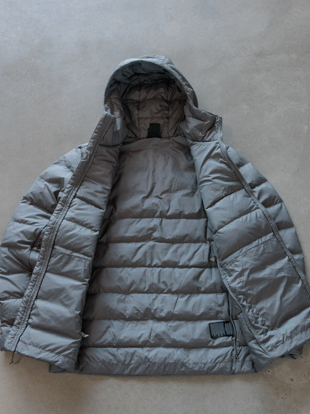Vintage Grey The North Face Puffer Jacket (M)