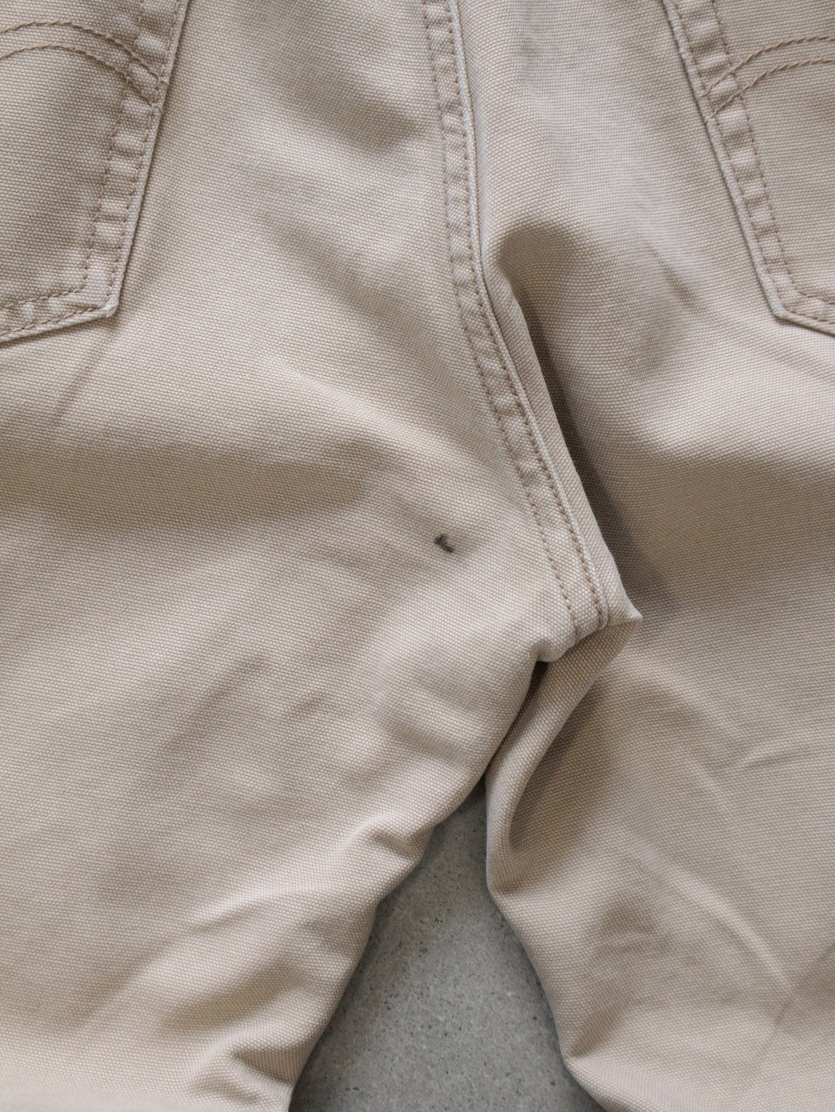 Vintage 00s Beige Levi's 559 Pants (W34)
