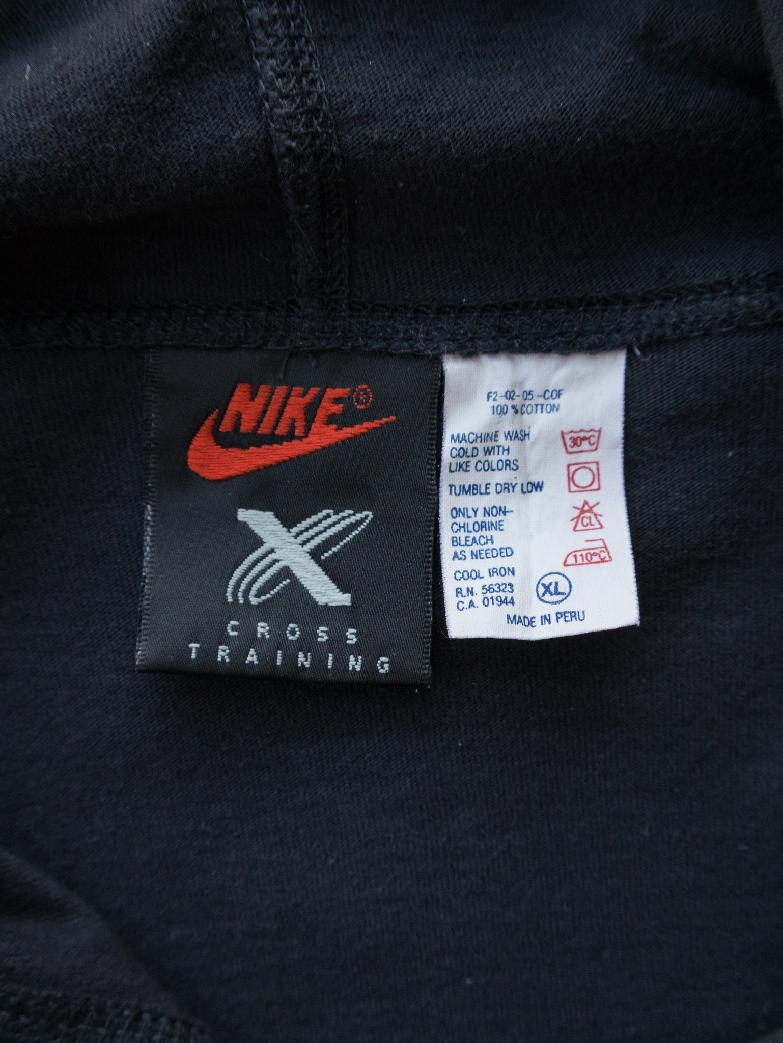 Vintage 00s Nike Cross Training Long Sleeve Hoodie (XL)