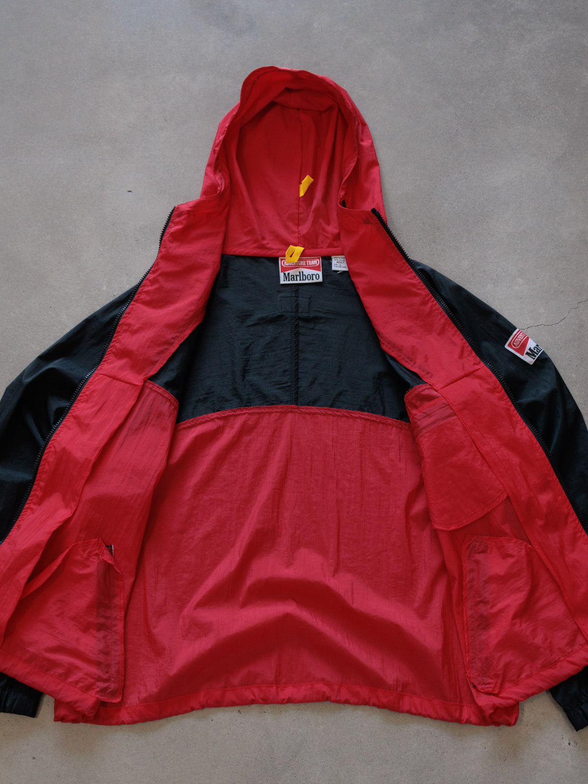 Vintage 90s Red Marlboro Adventure Team Colourblock Windbreaker (L)