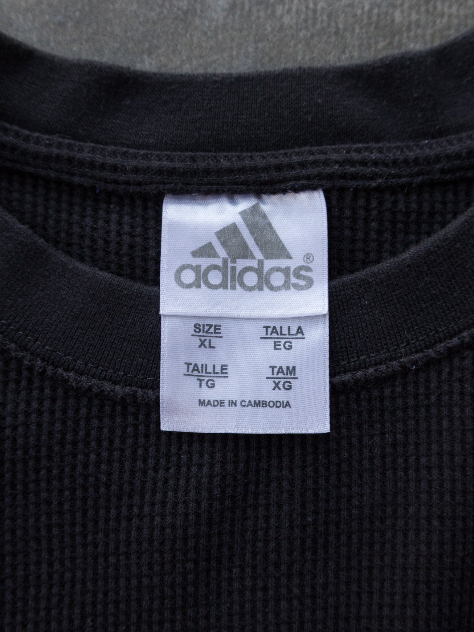 Vintage 00s Black Adidas 3 Stripe Waffle Knit Long Sleeve (XL)