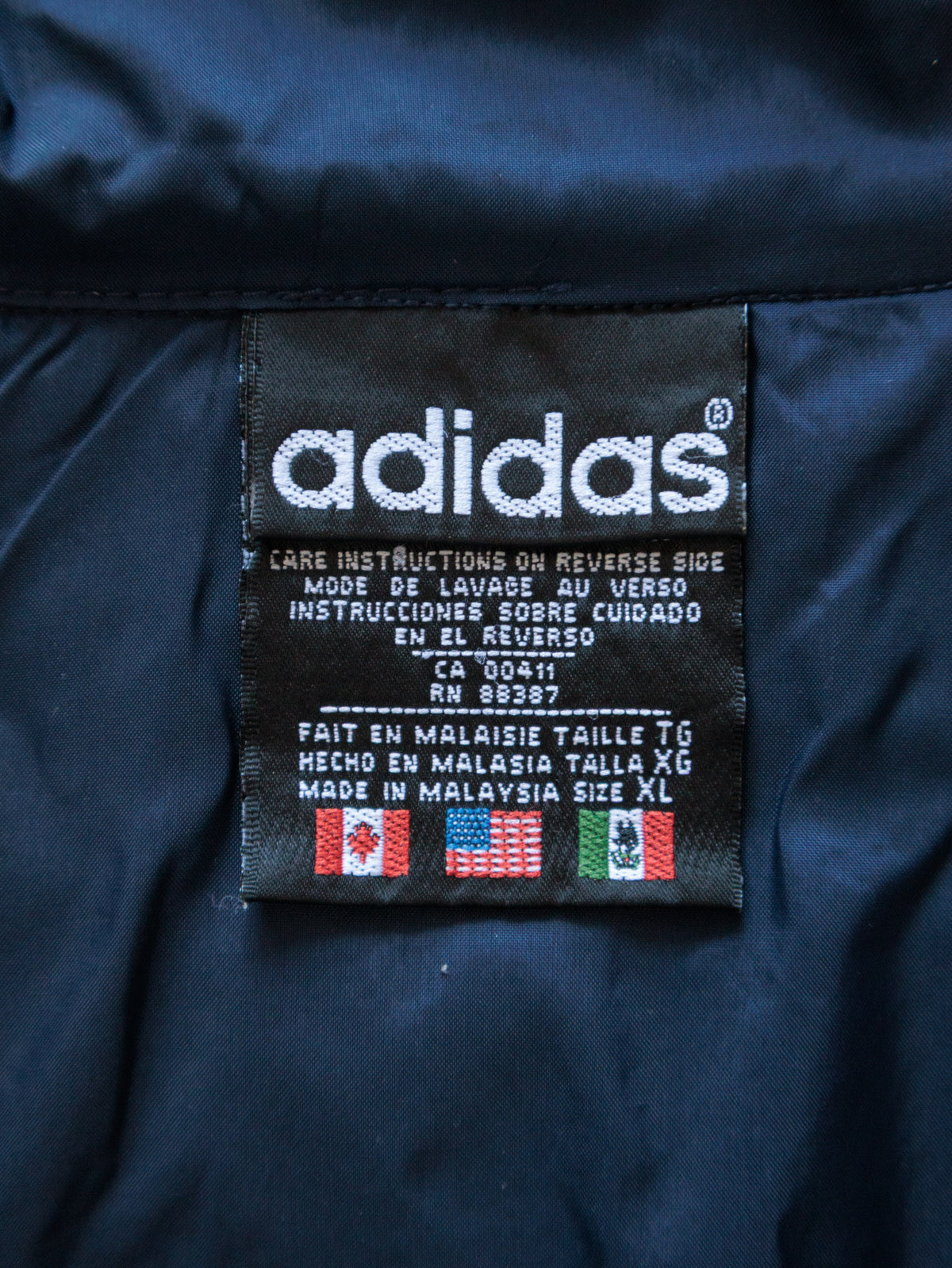 Vintage 90s Navy Adidas Colourblock Windbreaker (XL)