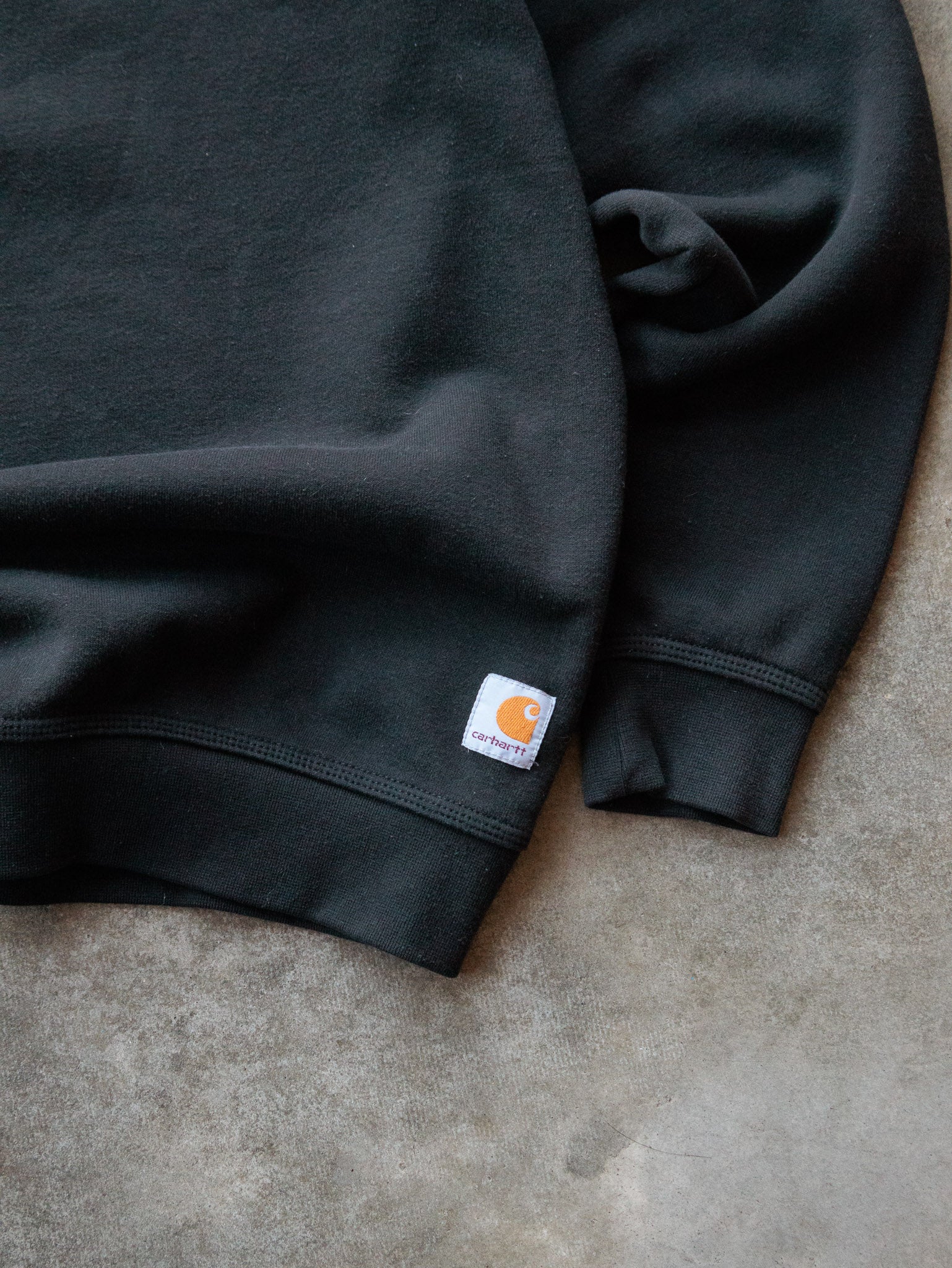 Vintage Black Carhartt Sweatshirt (M)