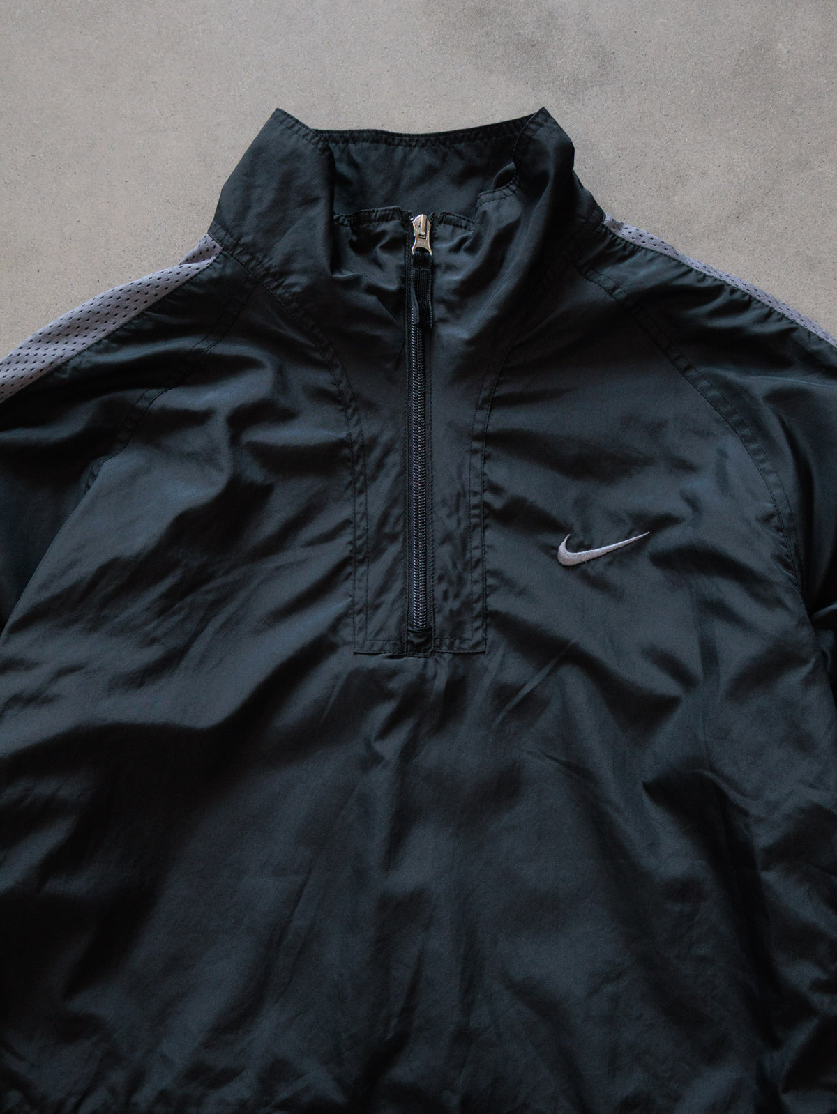 Vintage 00s Black Nike Windbreaker (L)