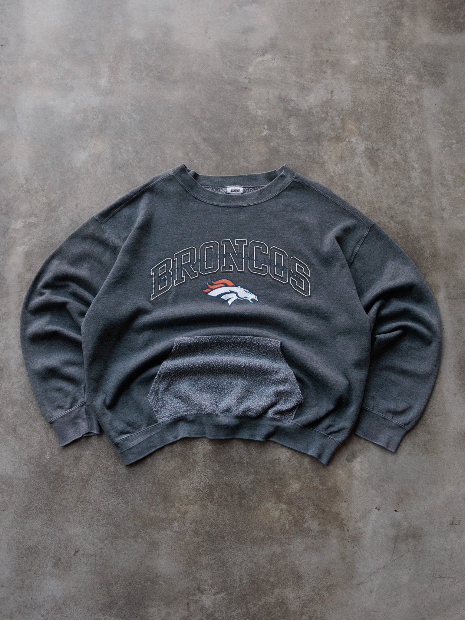 Vintage 90s Grey Broncos Sweatshirt (-)