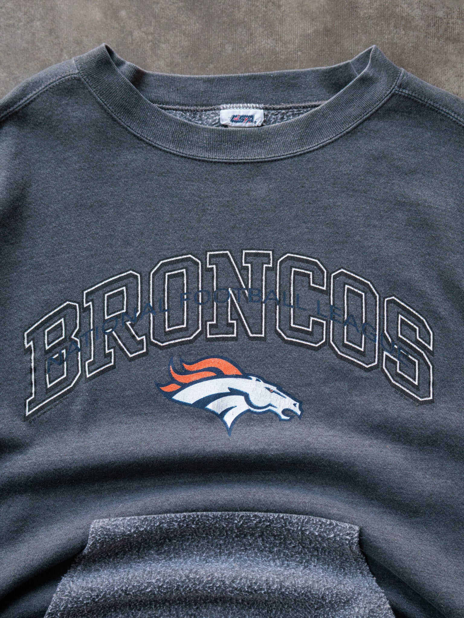 Vintage 90s Grey Broncos Sweatshirt (-)