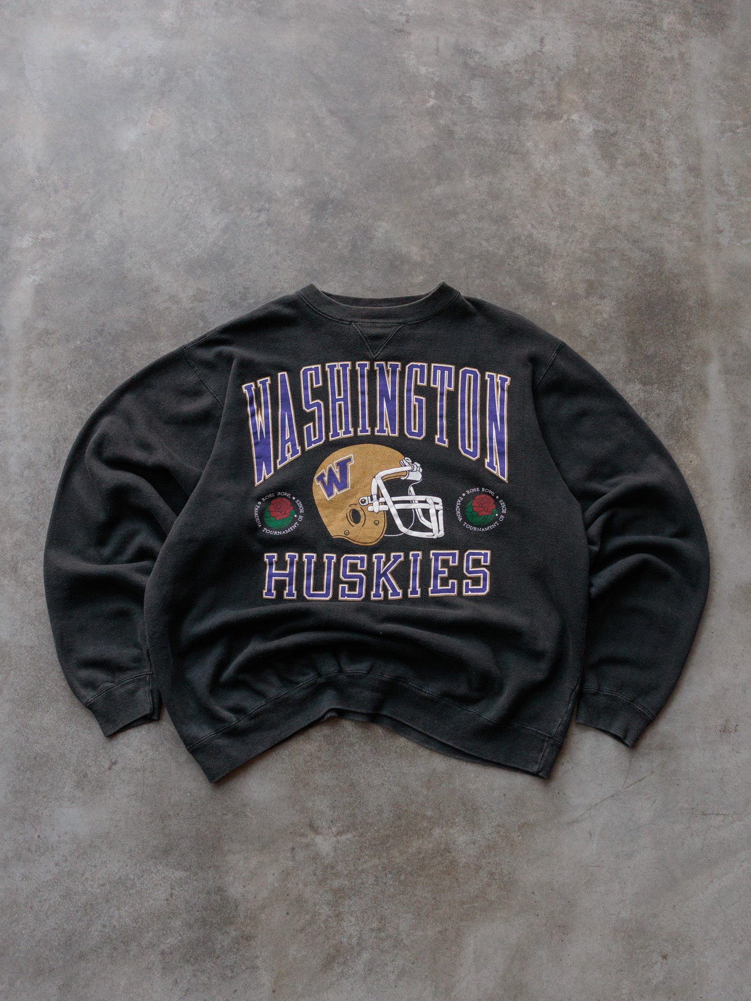 Vintage 90s Black Washington Huskies Sweatshirt (XL)
