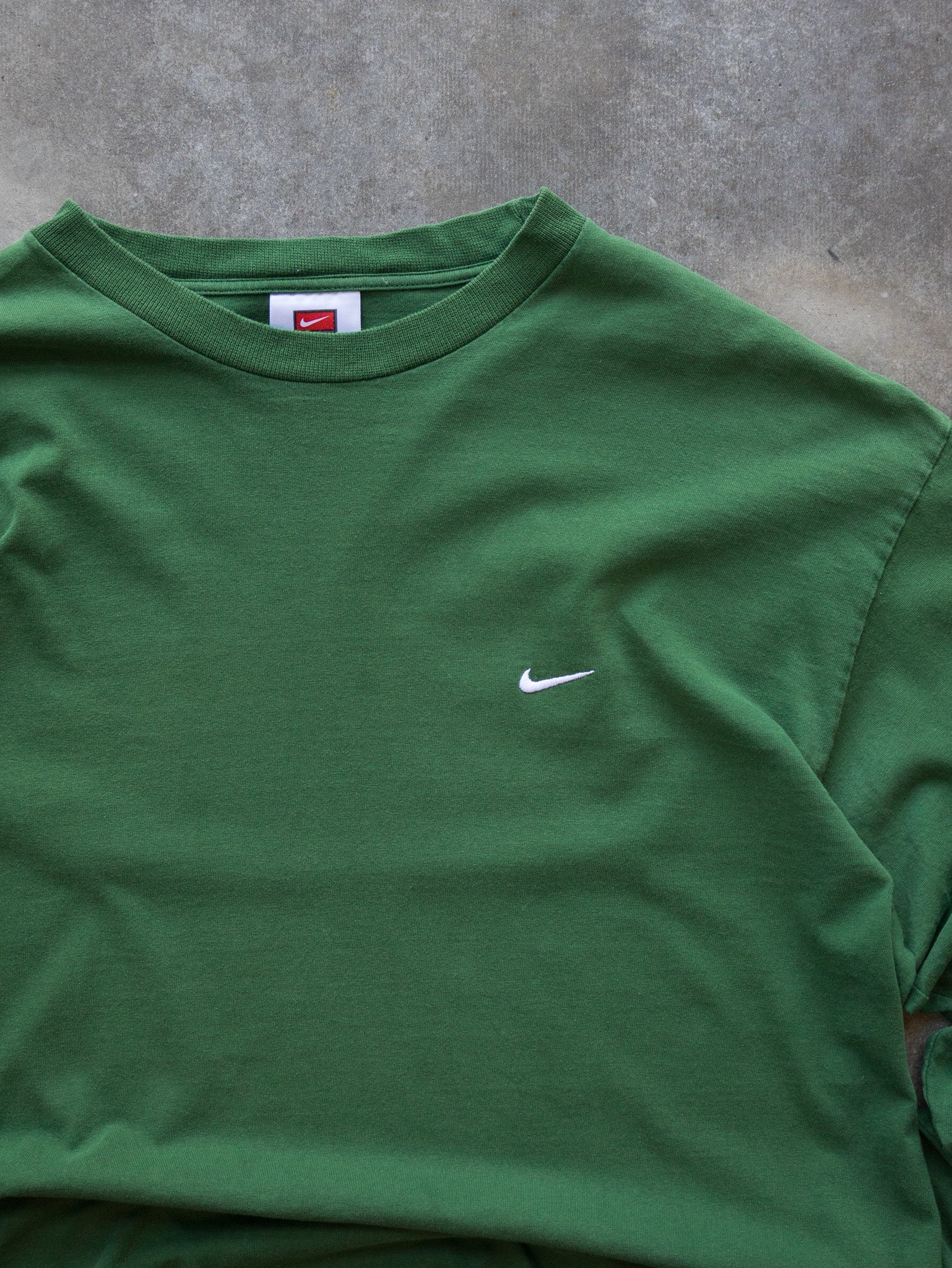 Vintage 00s Green Nike Swoosh Long Sleeve (XL)