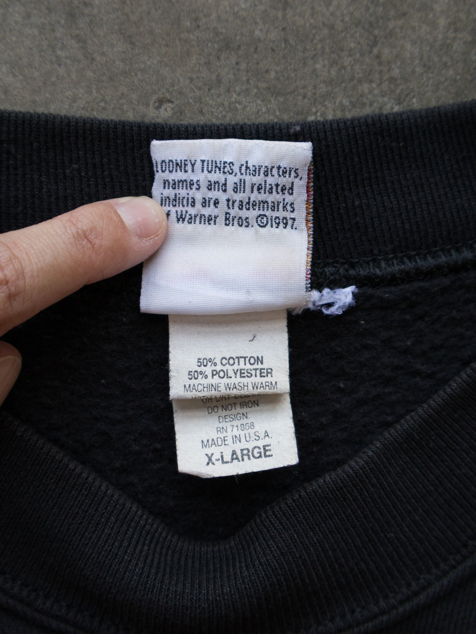 Vintage 1997 Tweety Yeah Right, Whatever Sweatshirt (XL)