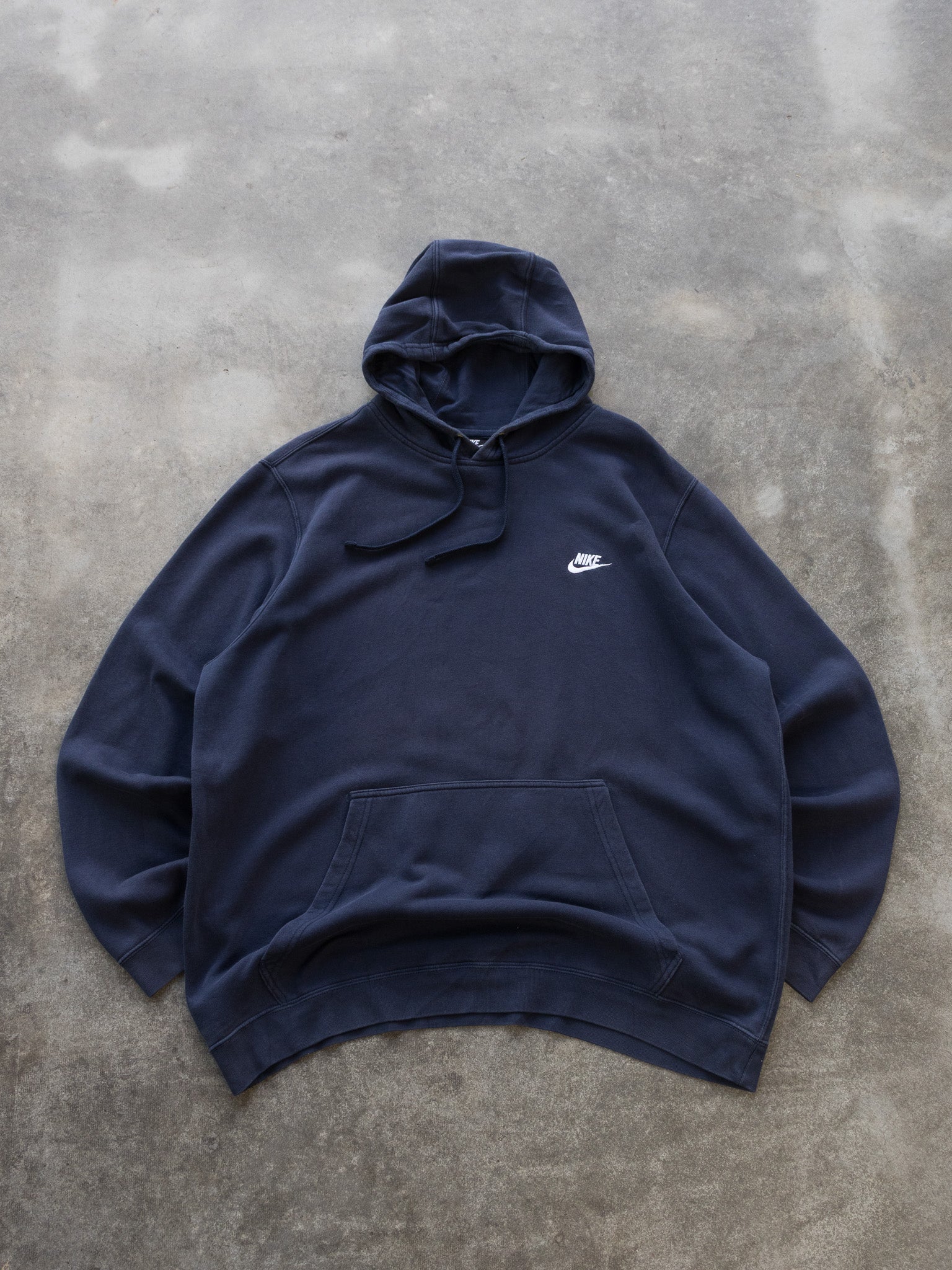 Vintage Navy Nike Hoodie (2XL)