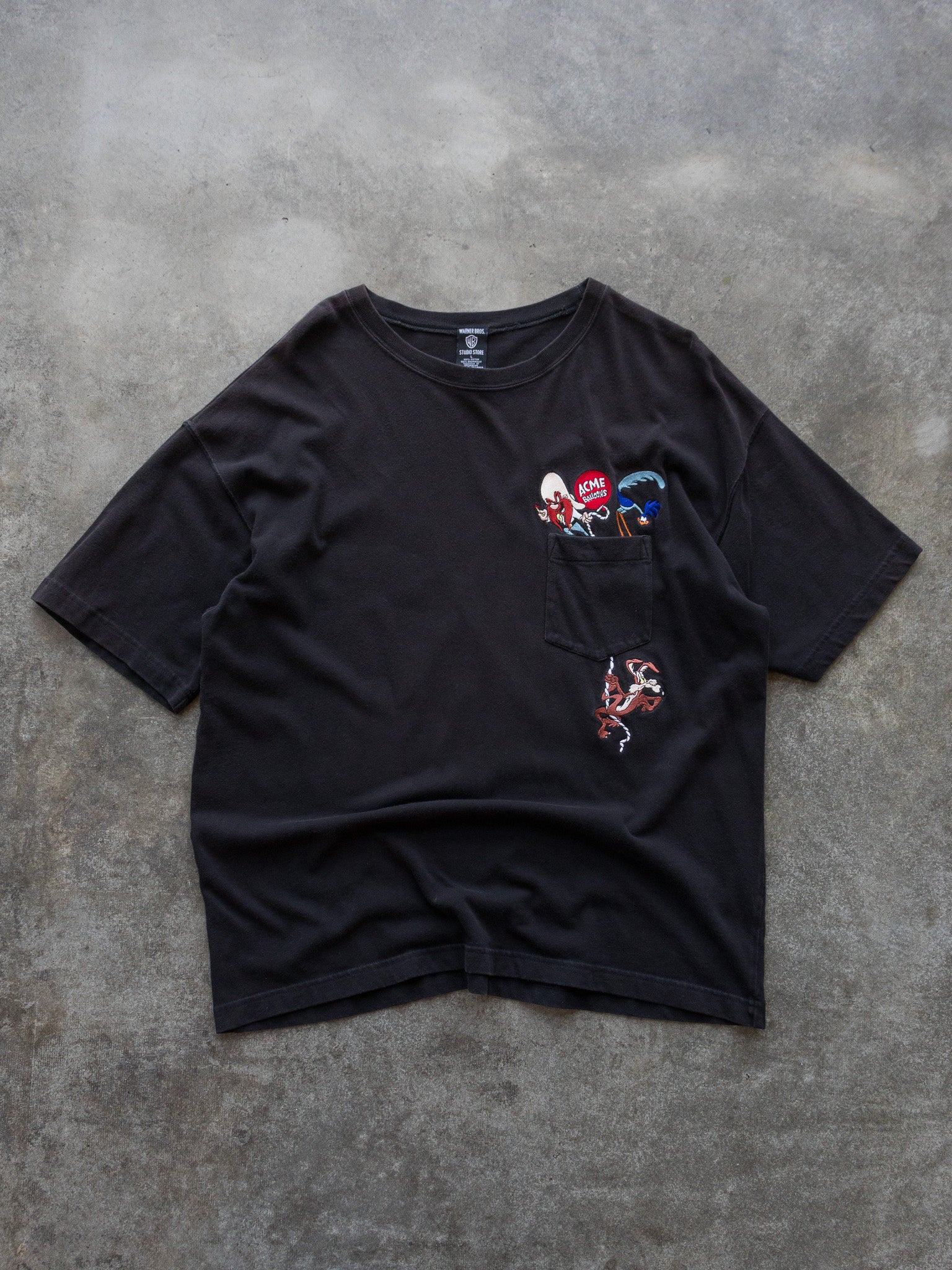 Vintage Black Looney Tunes Pocket Tee (L)