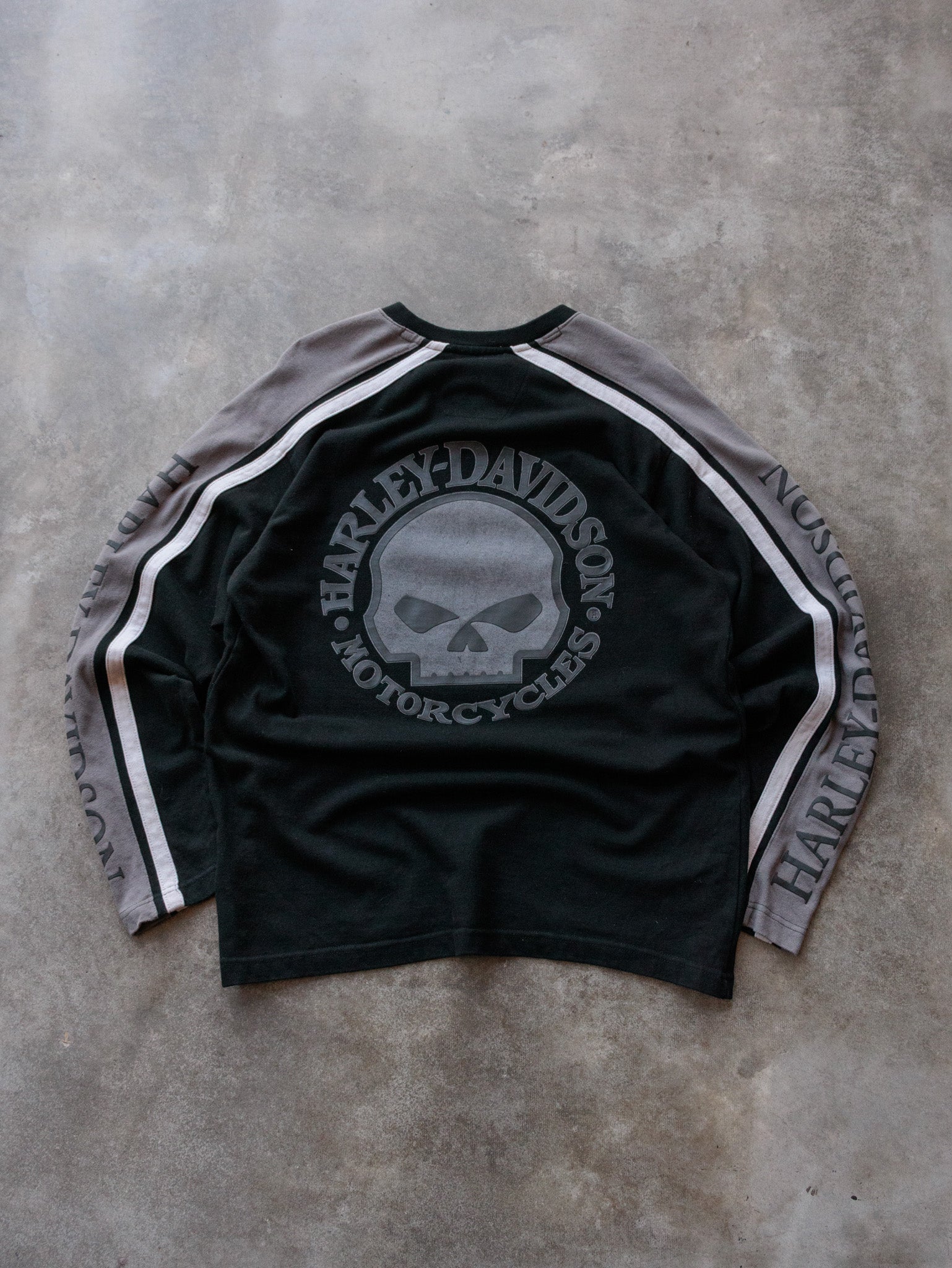 Vintage 00s Black Harley-Davidson Skull Long Sleeve Tee (L)