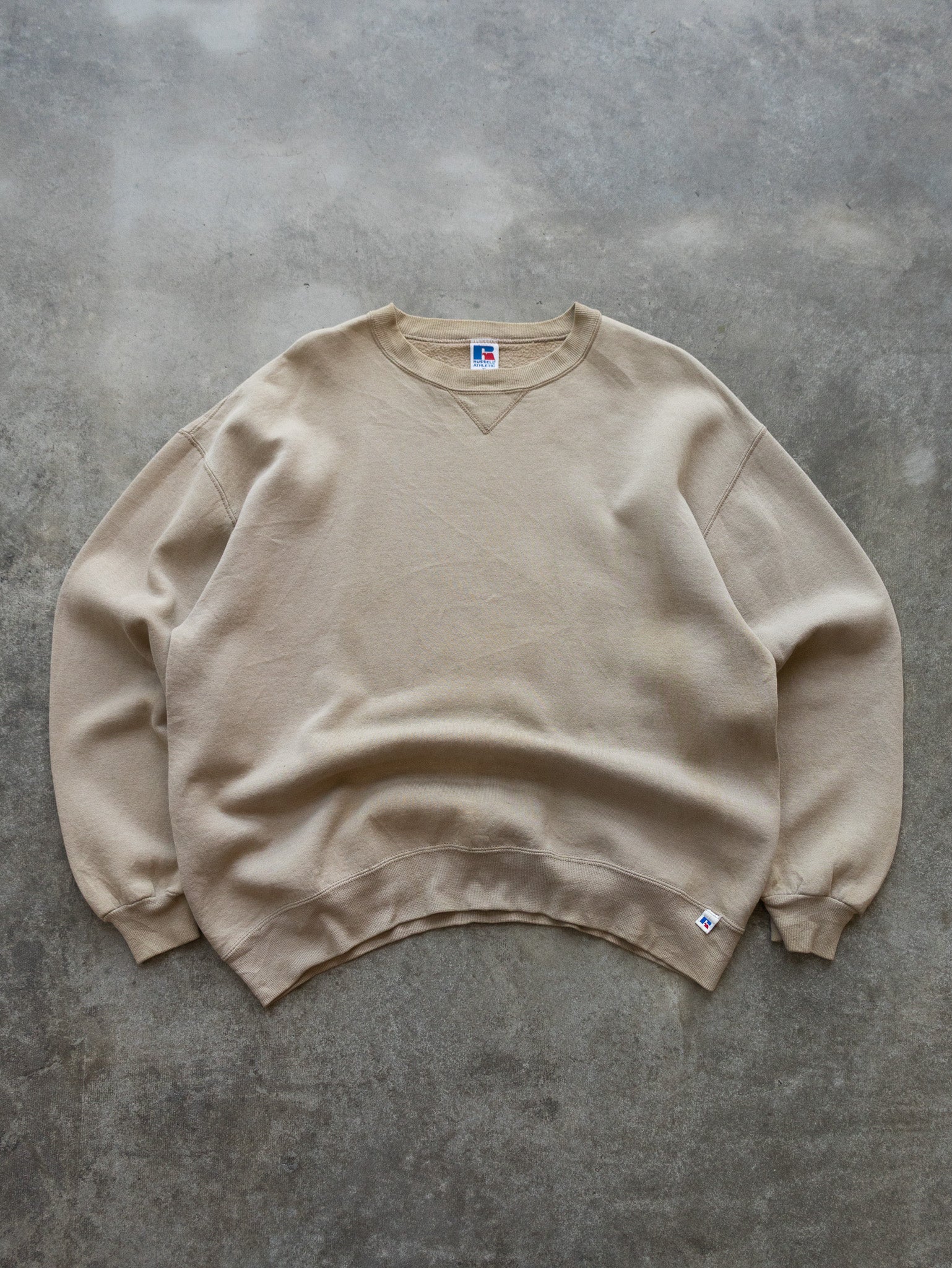 Vintage 90s Tan Russell Athletic Sweatshirt (XL)