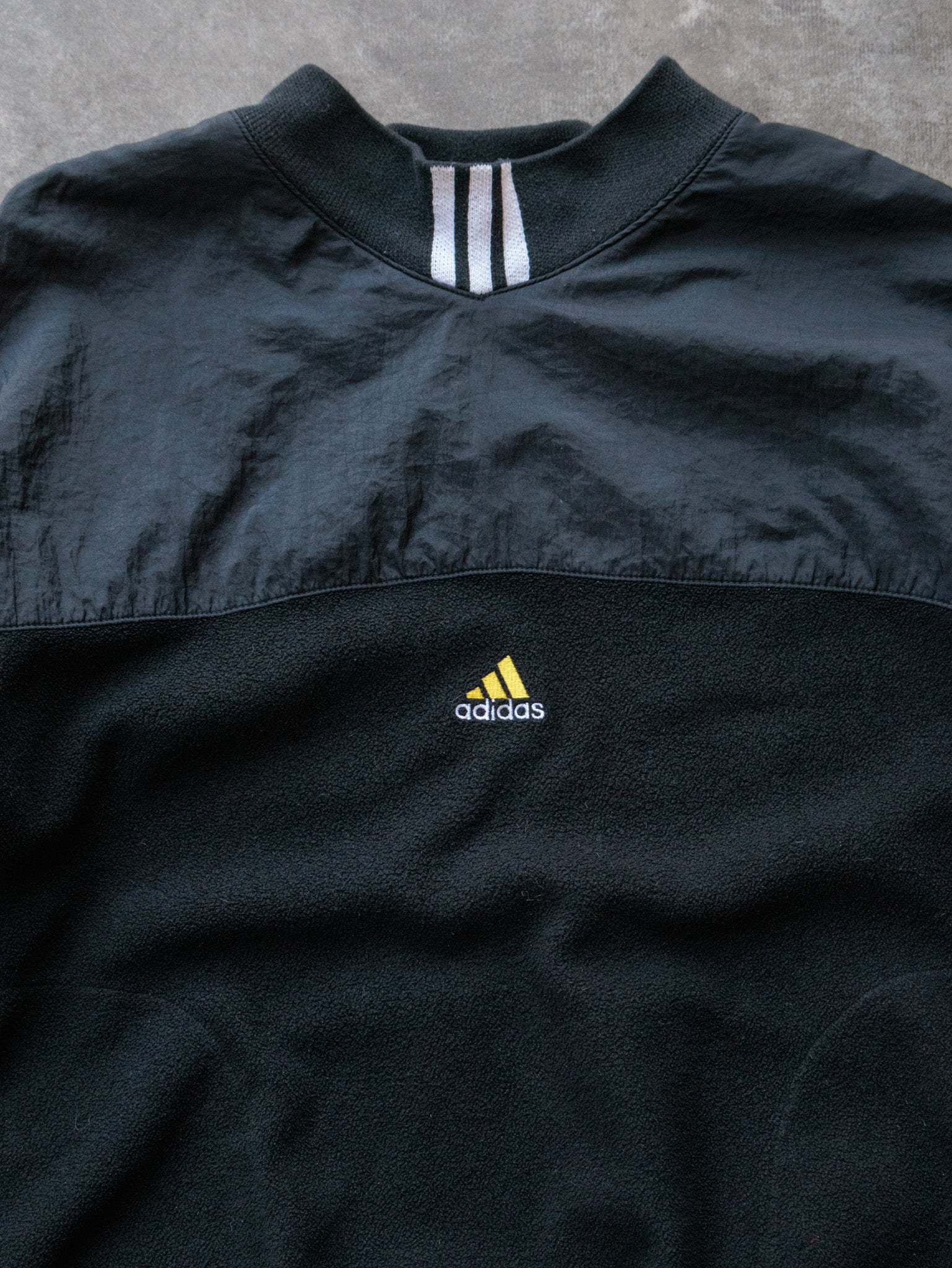 Vintage Black Adidas Fleece Sweatshirt (L)