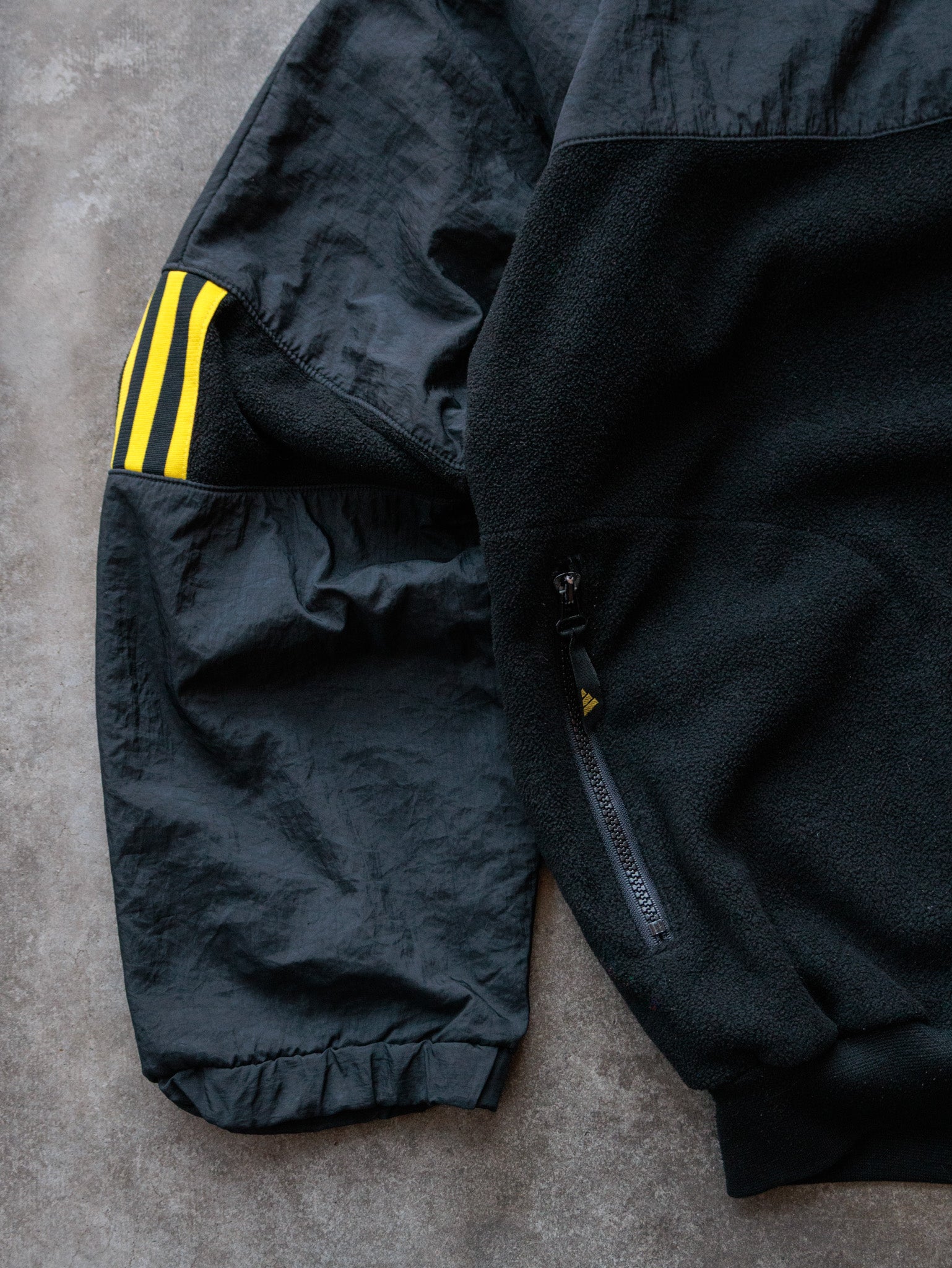 Vintage Black Adidas Fleece Sweatshirt (L)
