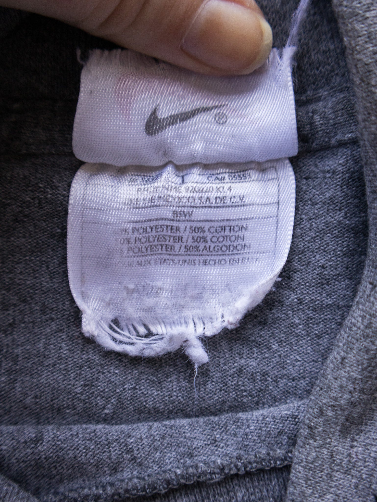 Vintage Grey Nike Turtleneck Long Sleeve (2XL)