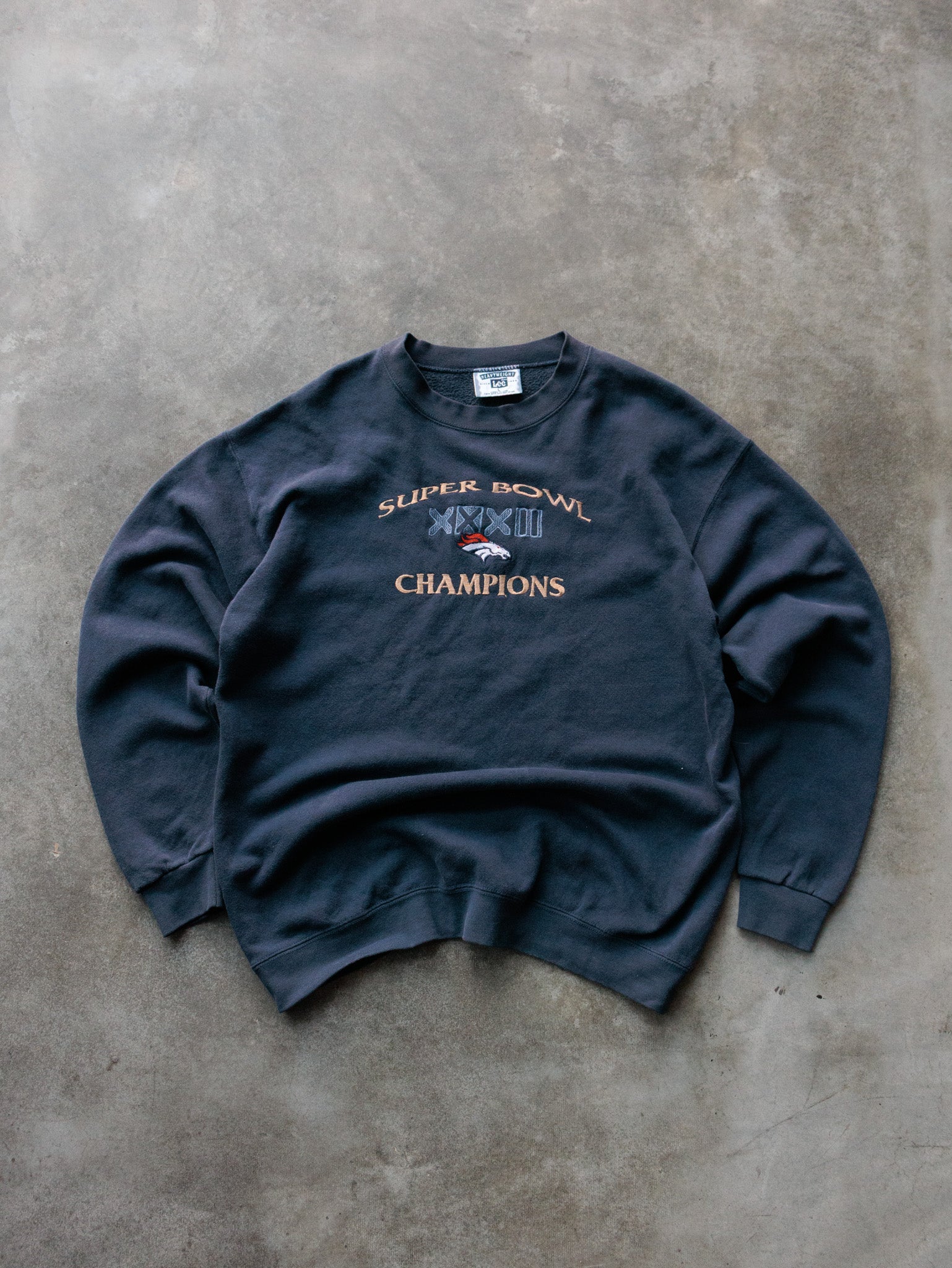 Vintage 1998 Navy Lee Denver Broncos Super Bowl Champions Sweatshirt (L)