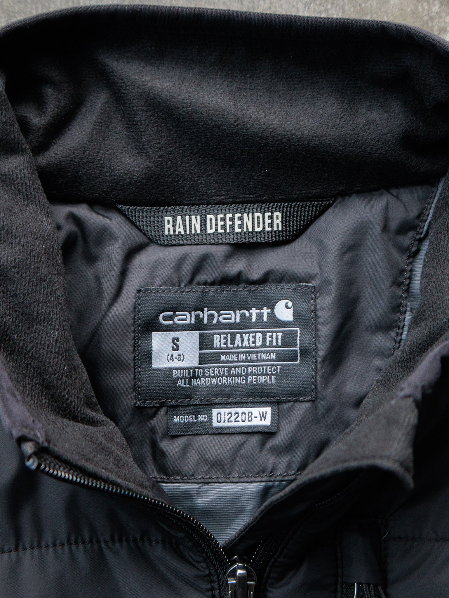 Vintage Black Carhartt Puffer Jacket (S)