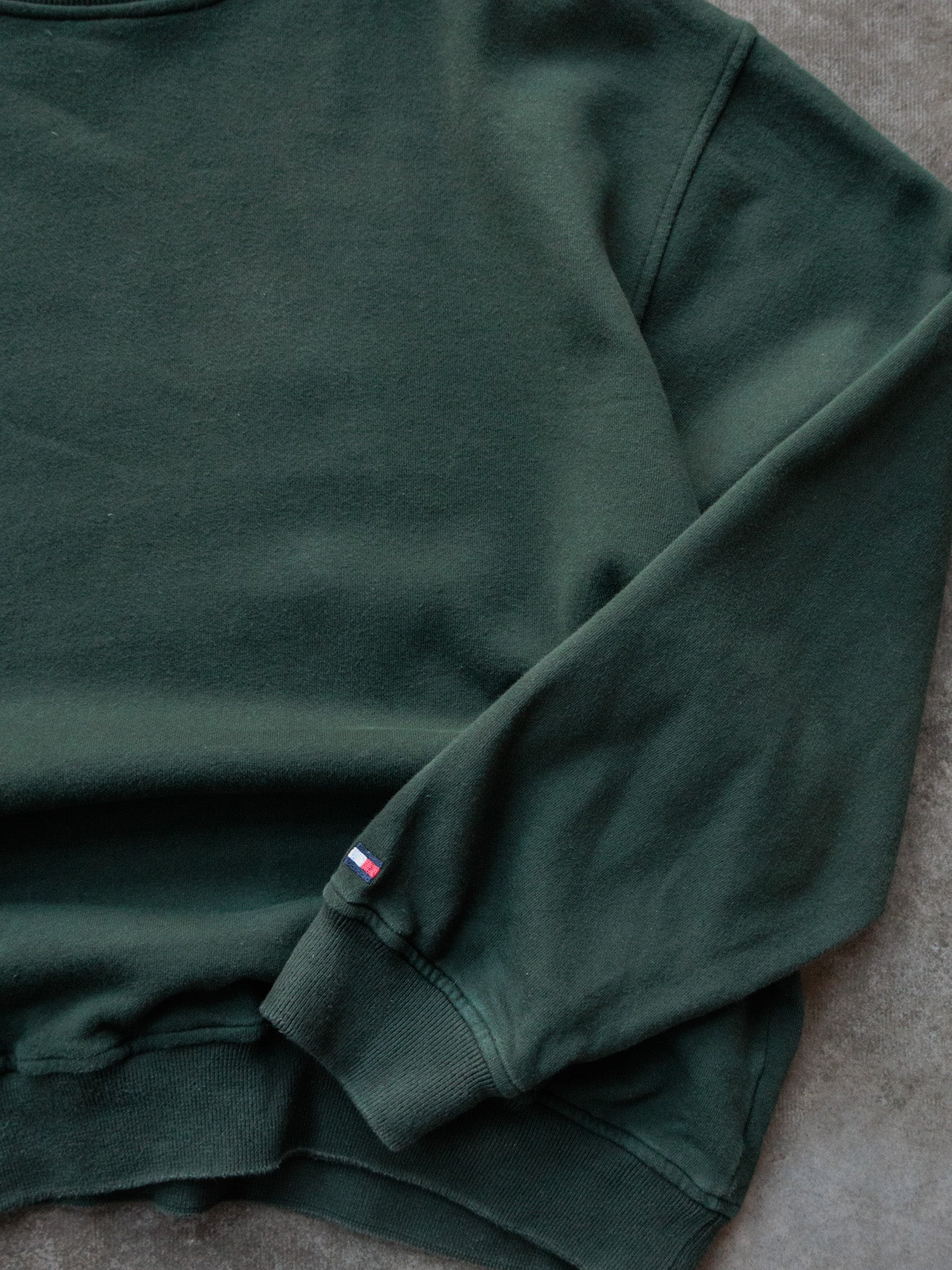 Vintage 90s Green Tommy Hilfiger Golf Sweatshirt (XL)