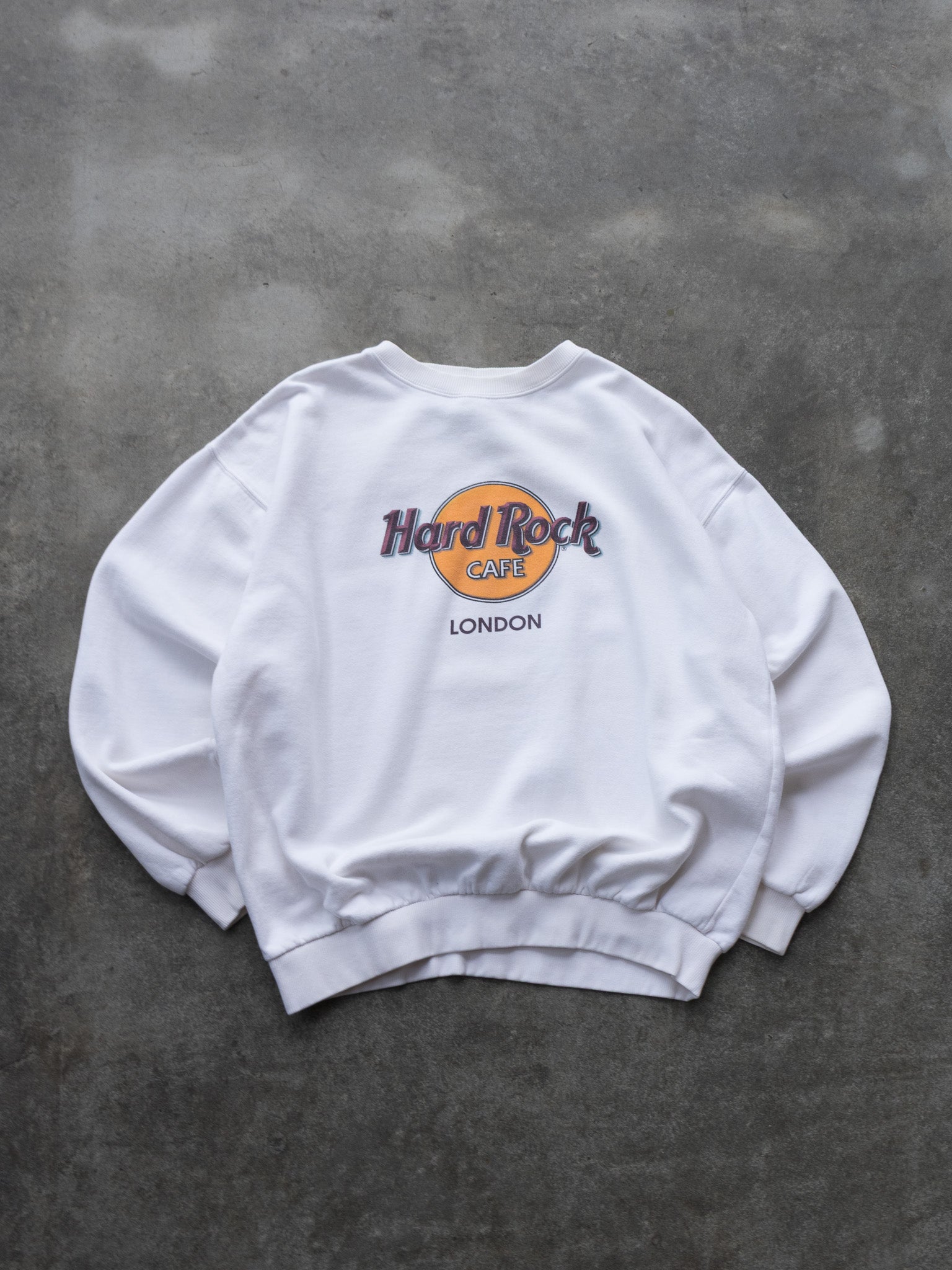Vintage White Hard Rock Cafe London Sweatshirt (XL)