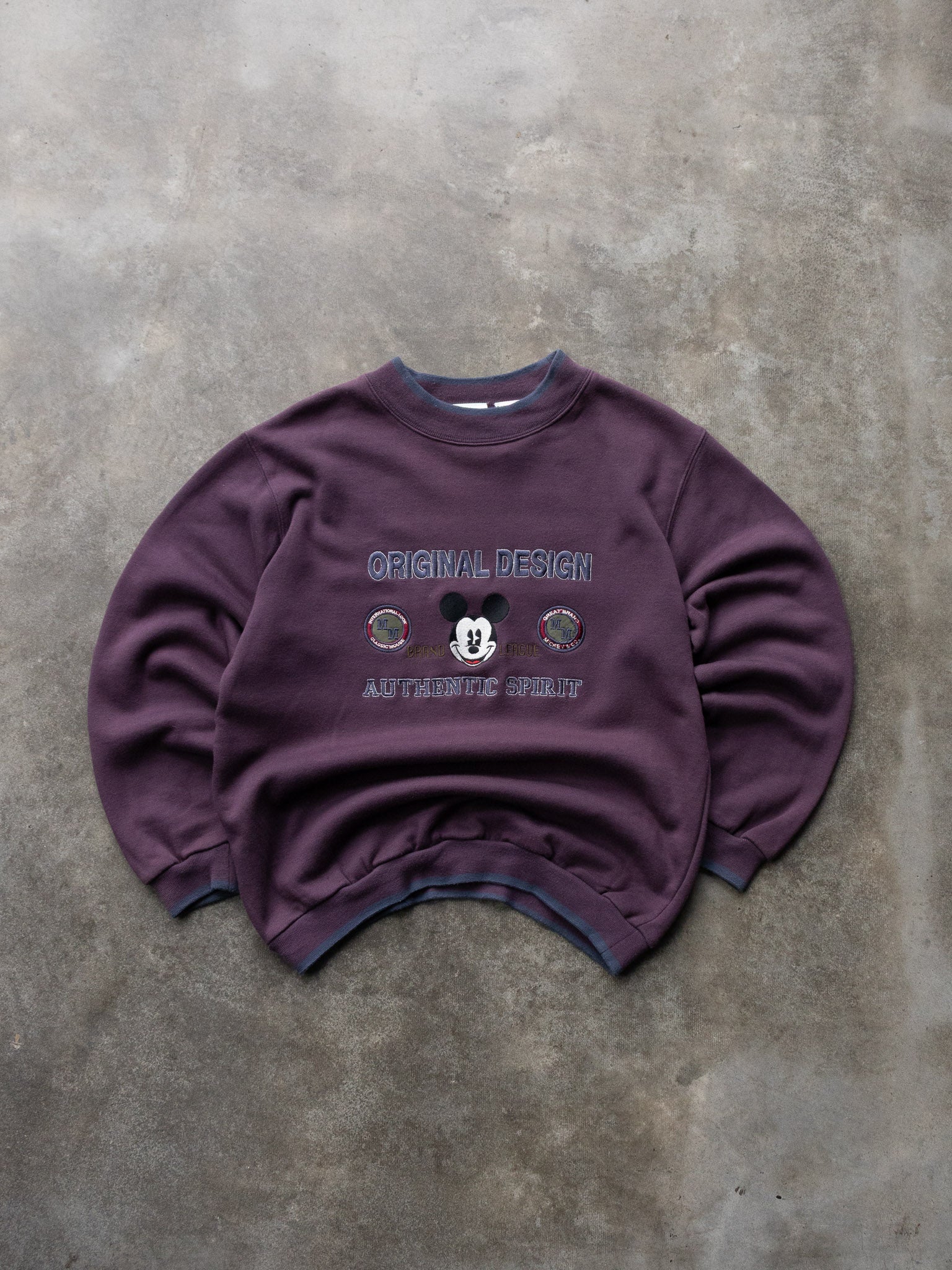 Vintage 90s Purple Disney Mickey Mouse Sweatshirt (M)