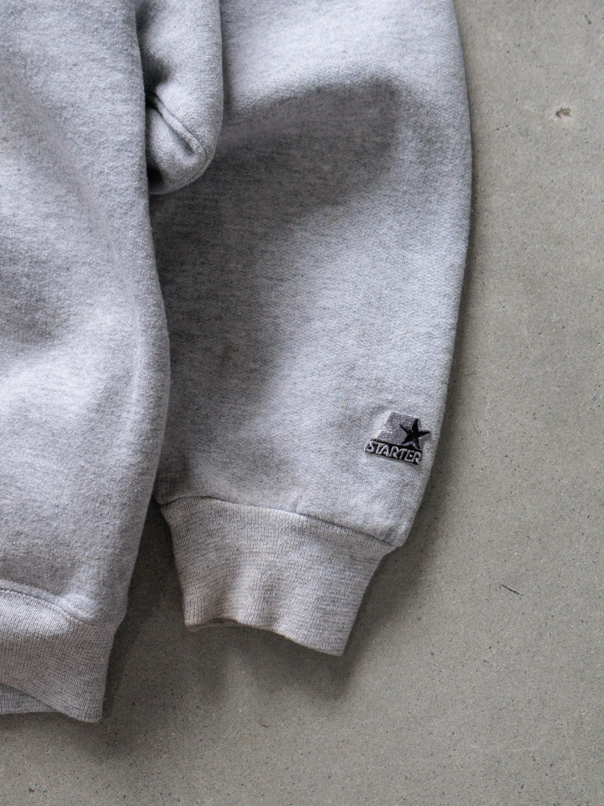 Vintage 00s Grey Starter Sweatshirt (XL)