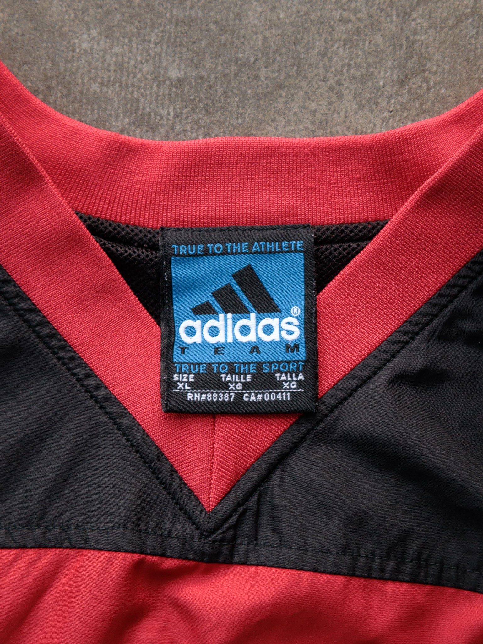 Vintage 2000s Red & Black Nebraska Huskers Pullover Jacket (XL)