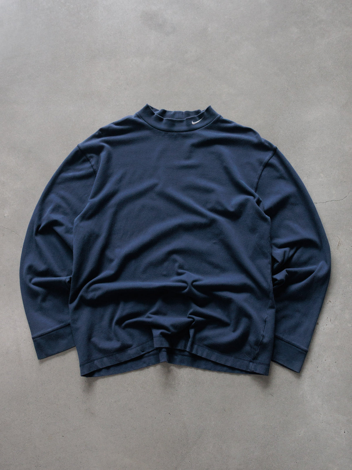 Vintage 00s Navy Nike Mock Neck Long Sleeve Tee (L)