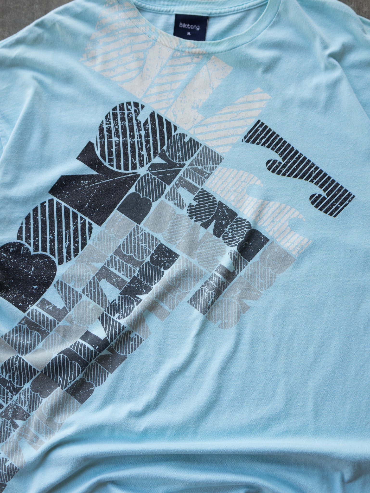 Vintage Baby Blue Billabong Graphic Tee (XL)