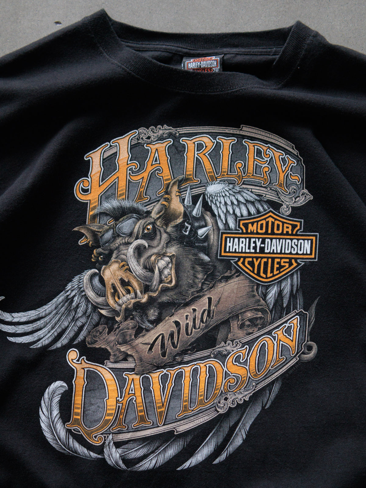 Vintage 2016 Black Harley-Davidson Janesville Wisconsin Tee (L)