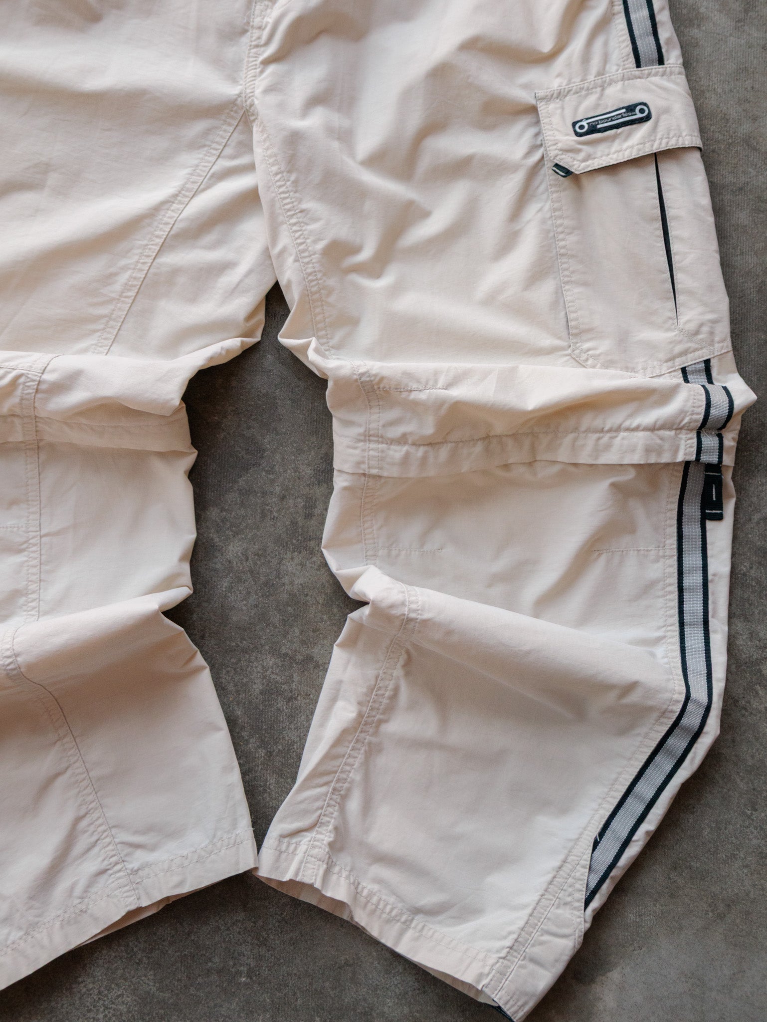 Vintage Beige Cargo Track Pants (M)