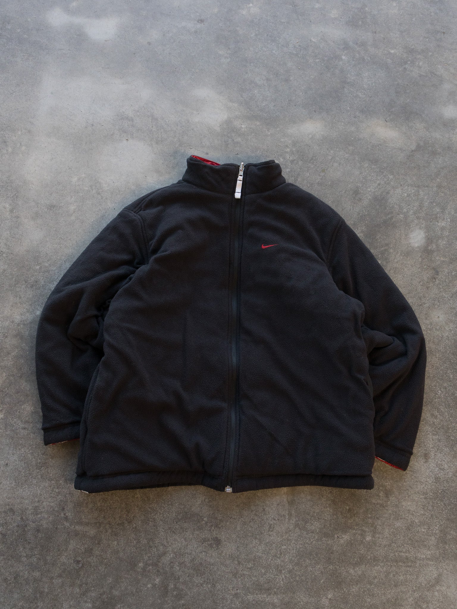 Vintage Black & Red Nike Reversible Fleece Jacket (L)