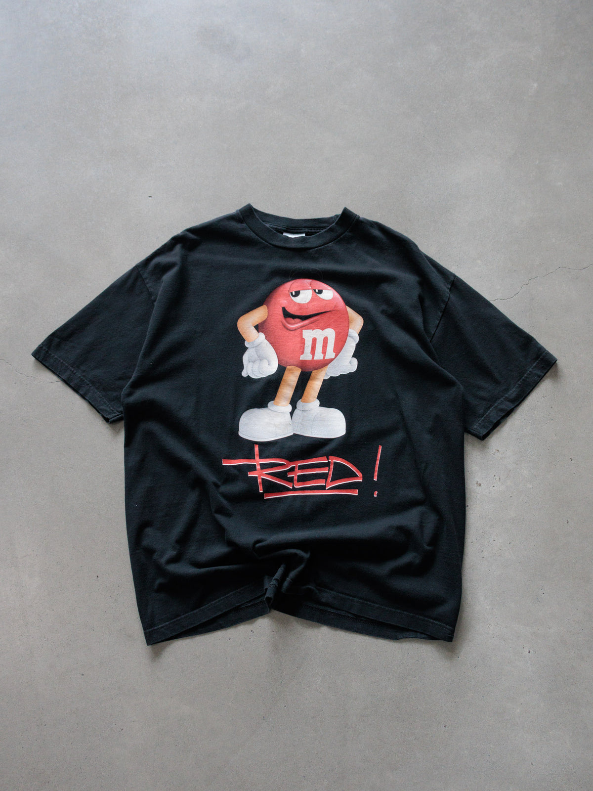 Vintage 90s Black M&M's Red Tee (XL)