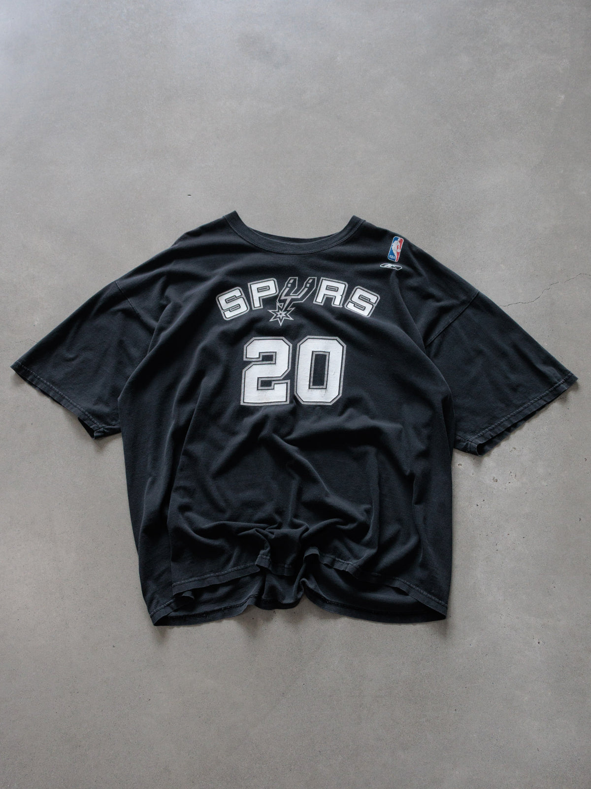 Vintage 00s Black Reebok San Antonio Spurs Ginobili Tee (XL)