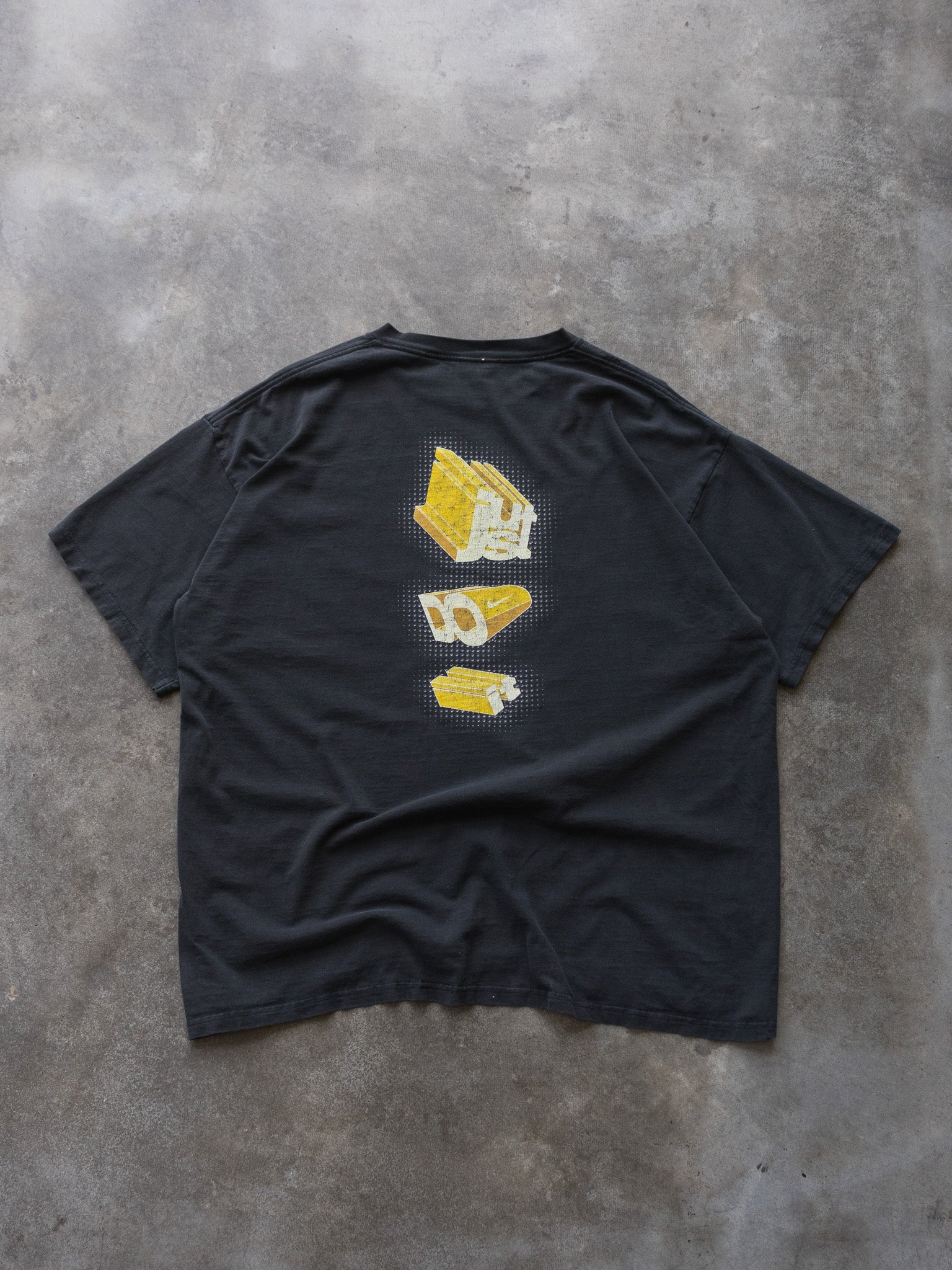 Vintage 00s Faded Black Nike Just Do It Graphic Tee (XL)