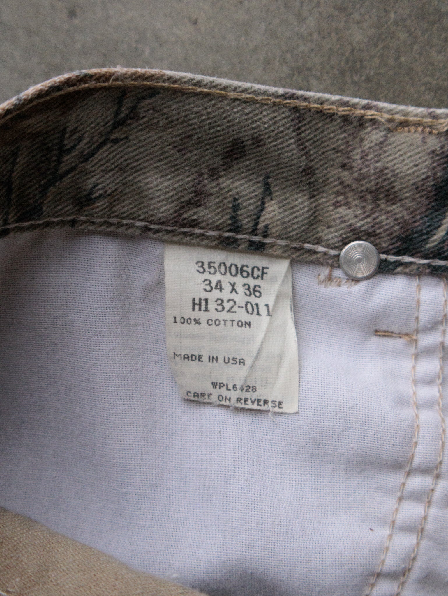 Vintage 90s Camo Wrangler Pants (W34)