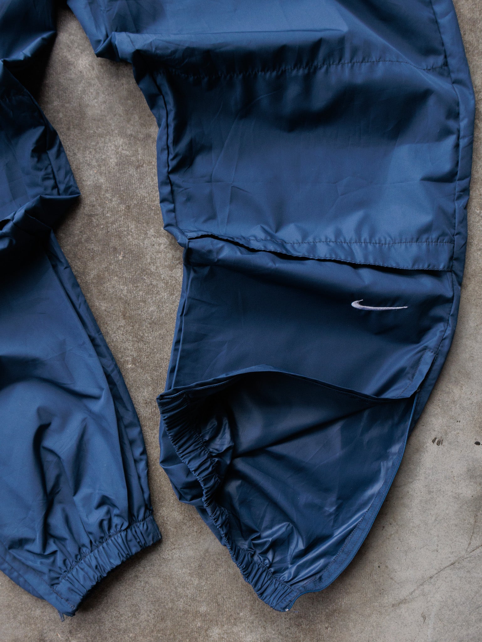 Vintage 90s Navy Nike Track Pants (L)