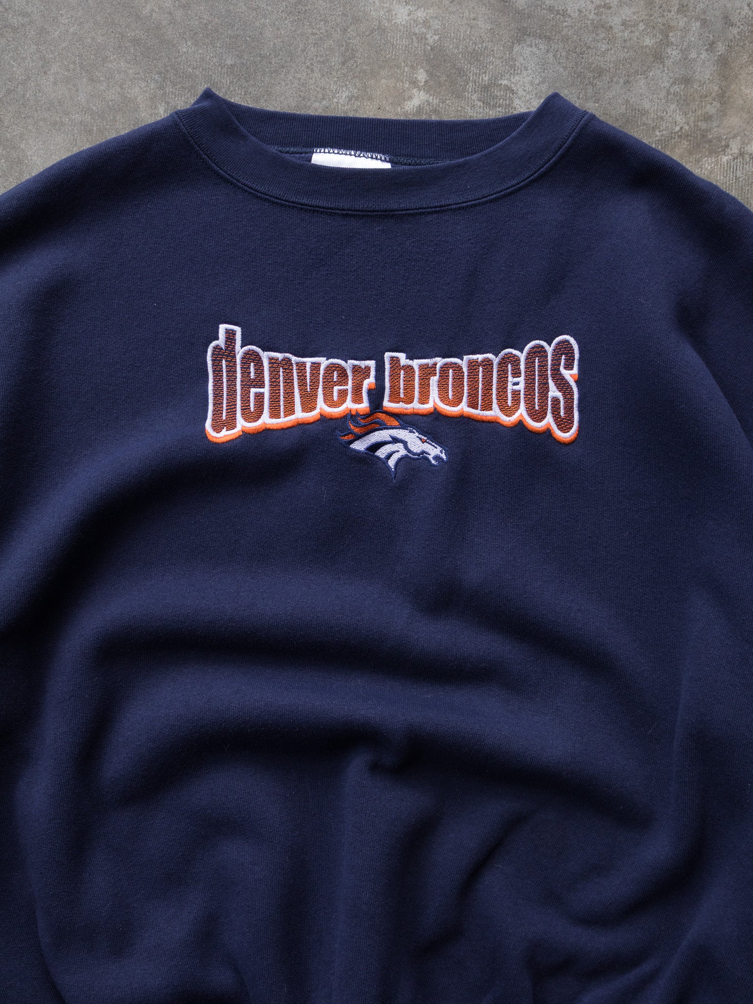Vintage 90s Navy Denver Broncos Sweatshirt (2XL)